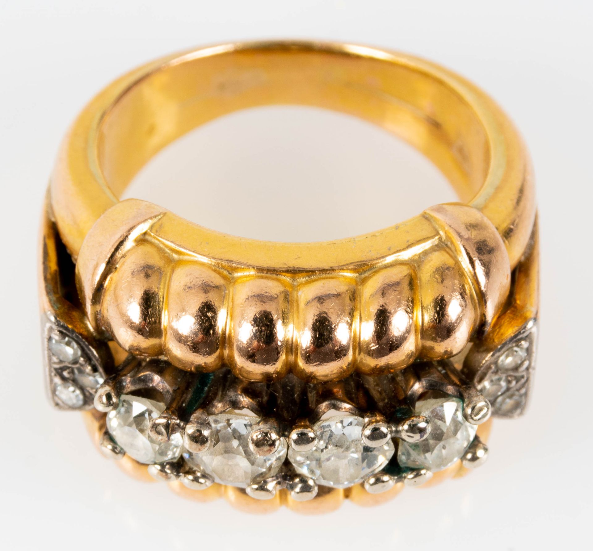 Üppiger Damenring aus 18 kt. Rotgold. Mittelaufbau mit 4 Diamanten im Brillantschliff, auf den Ring - Image 3 of 6