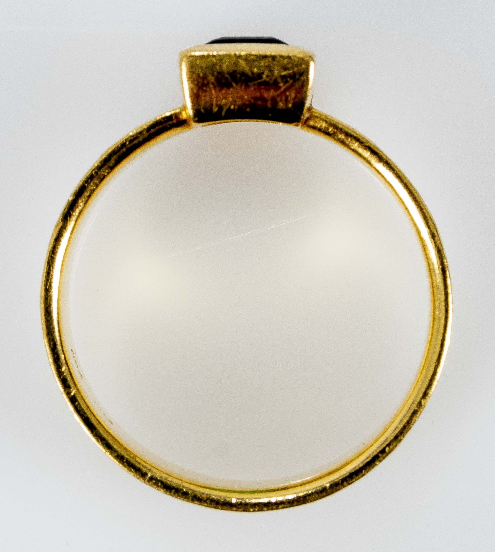 Einzigartiges 4-teiliges Schmuckset, bestehend aus eleganter Perlenkette, Fingerring und passendem  - Bild 6 aus 16