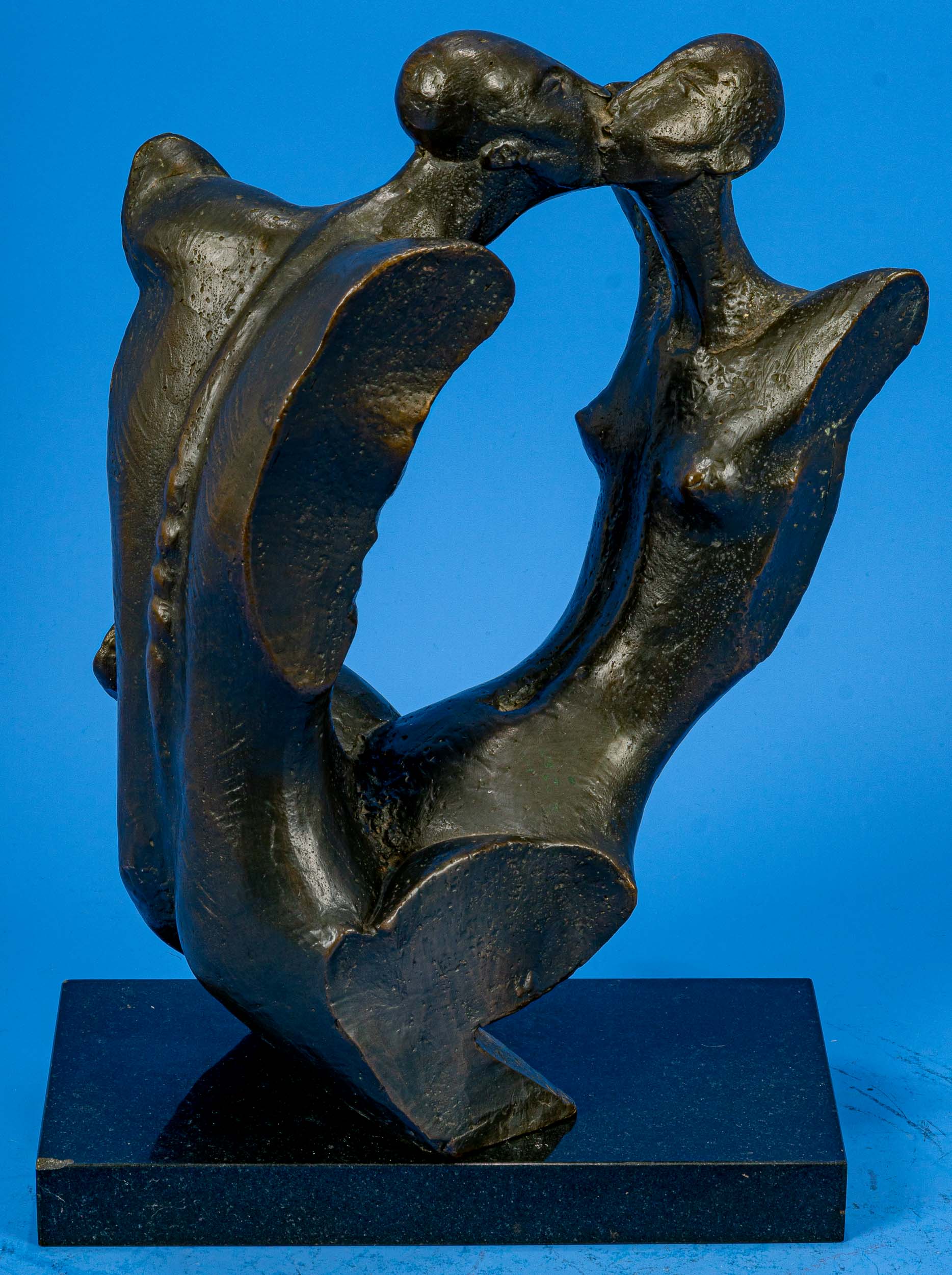 SERGEY MUSAT (geb. 1959 St. Petersburg): "Der Kuss" - dunkelbraun patinierte, modernistische Bronze - Image 11 of 14