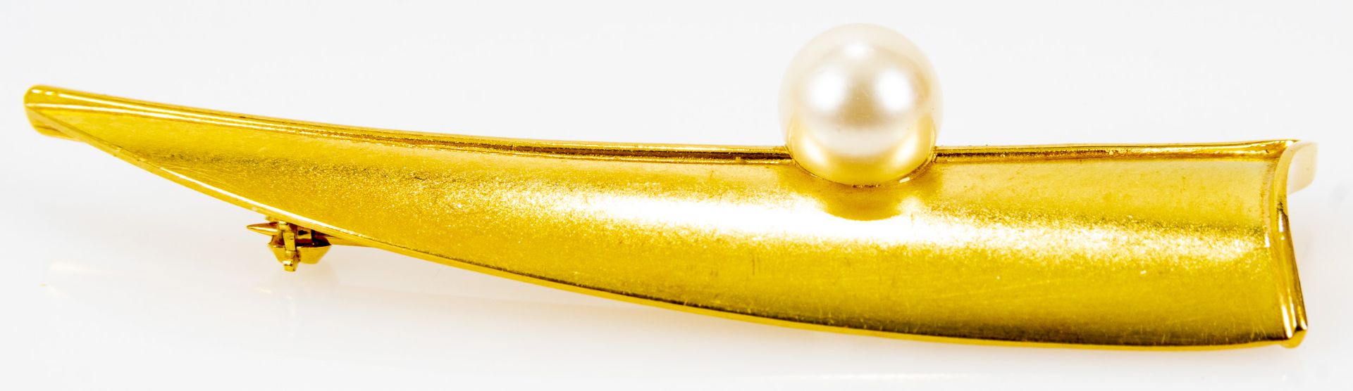 Elegante, modernistische "Flügelbrosche" mit einzelner Perle an 750er Gelbgold-Fassung, rückwärtige - Bild 4 aus 6