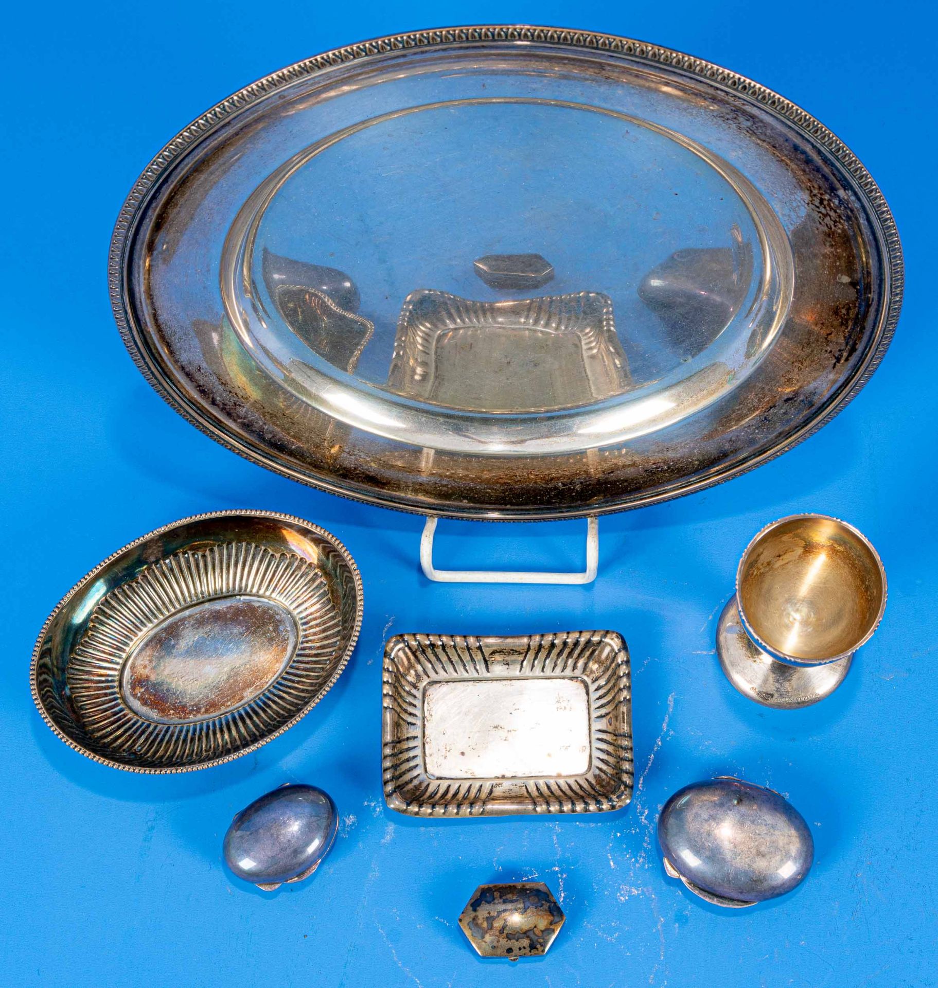 7 tlg. Sammlung verschiedener Silberobjekte, bestehend aus: 1 Eierbecher, 2 Schälchen, 3 versch. Pi - Image 3 of 7