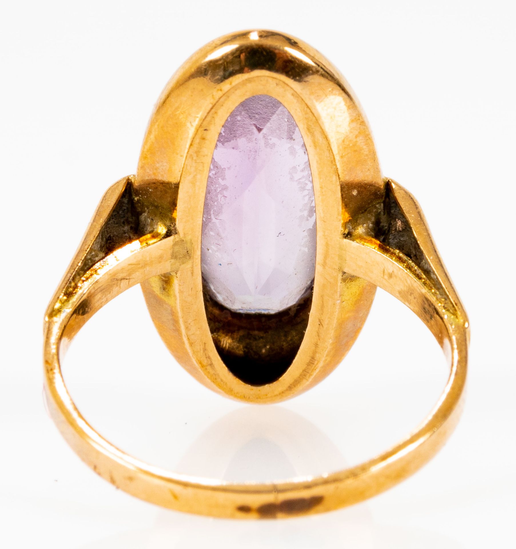 333er Gelbgold Damenring mit geschliffenem, amethystfarbenem Glascabochon. Ringinnendurchmesser ca. - Image 5 of 6