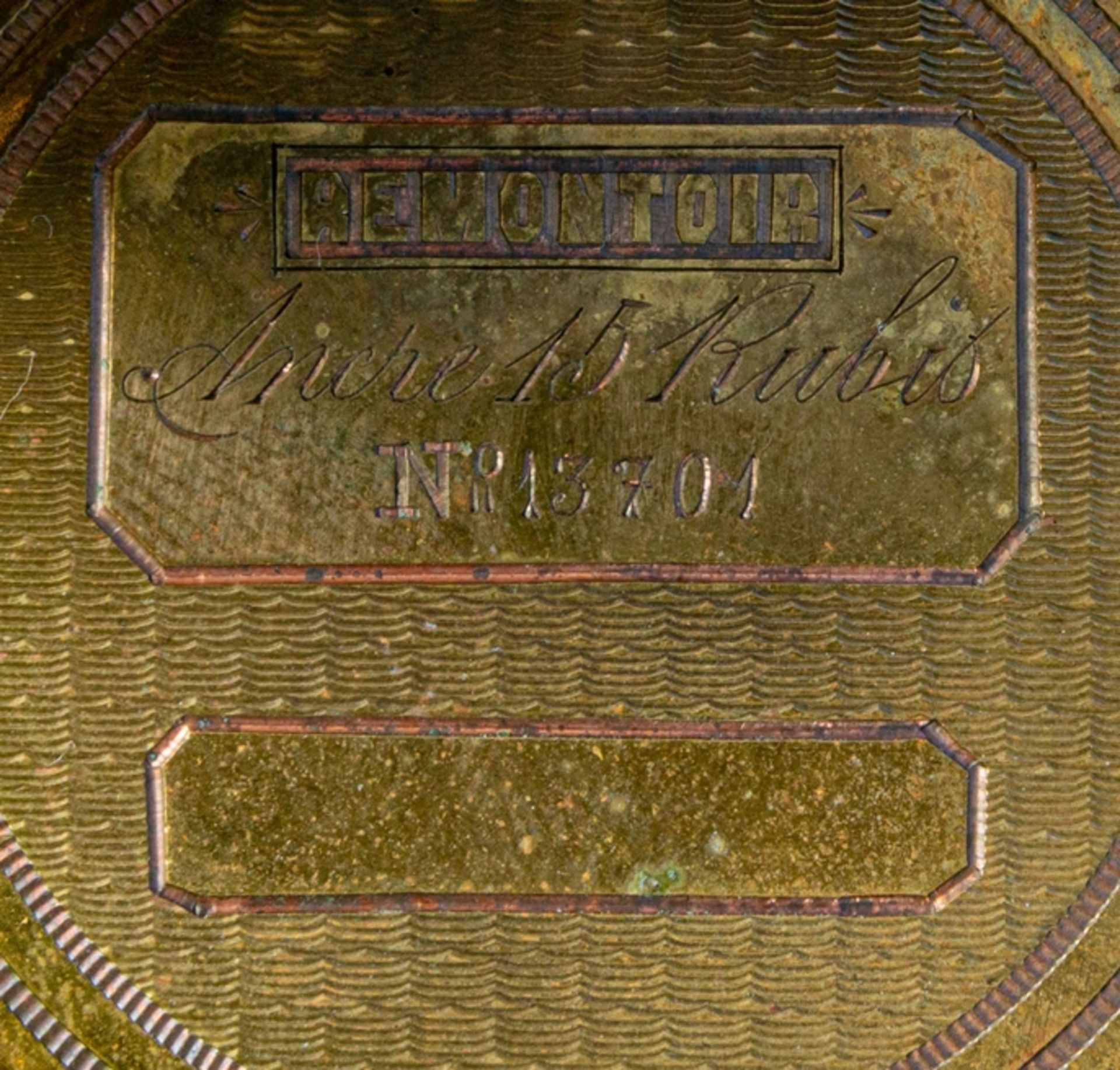 Antike Sprungdeckeltaschenuhr um 1900, vergoldeter Staubdeckel, Glas defekt, Werk ungeprüft, Gehäus - Bild 9 aus 15