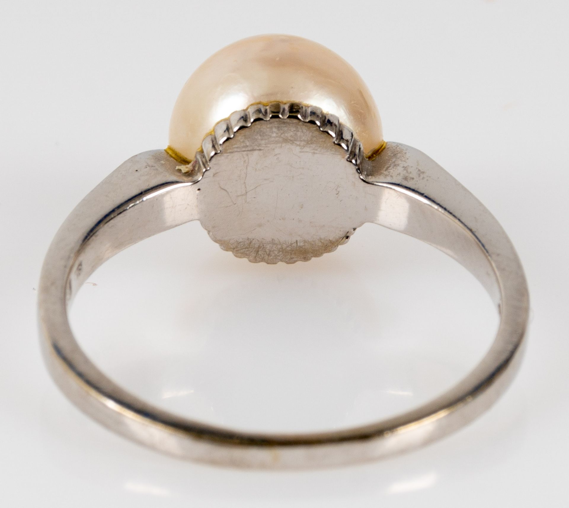 585er Weißgold Damenring mit schlichter Perle als Ringkopf, ca. 4 gr. brutto, Ringinnendurchmesser  - Bild 6 aus 7