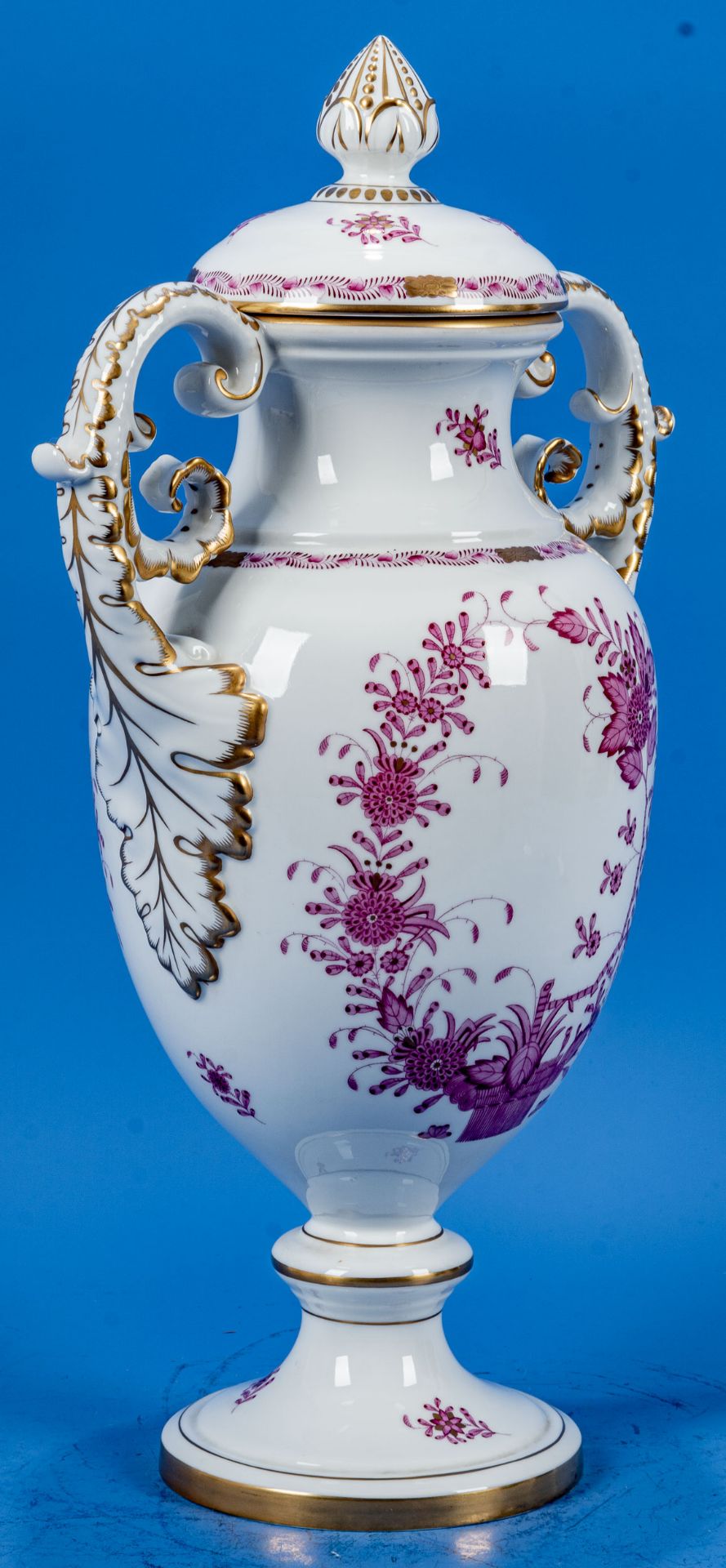 Prachtvolle Amphoren - Vase, Herend ,  Apponyi - Dekor mit äußerst reicher Vergoldung; ca. 49 cm ho - Bild 7 aus 15