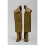 2teilige Bronze - Figur, "Geteilter Torso", goldbraun patiniert, Höhe ca. 20 cm. Limitierte Auflage