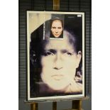 "Selbstportrait der Katharina Sieverding" bzw. "Live Death VI/1969" - hinter Glas gerahmter Farb(of