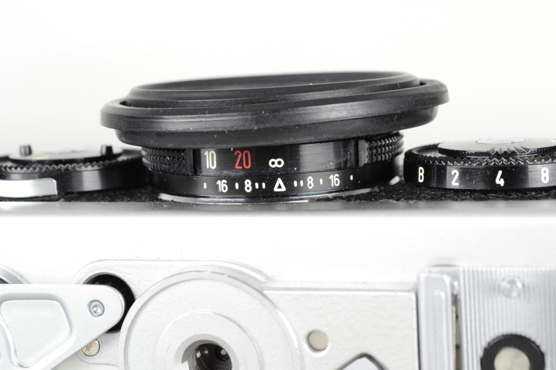 2 ältere Photokameras: 1x Rollei 35 T, 1x Minox 1: 3,5/ f= 15 mm. Beide ungeprüft. Optisch schöner - Image 8 of 15
