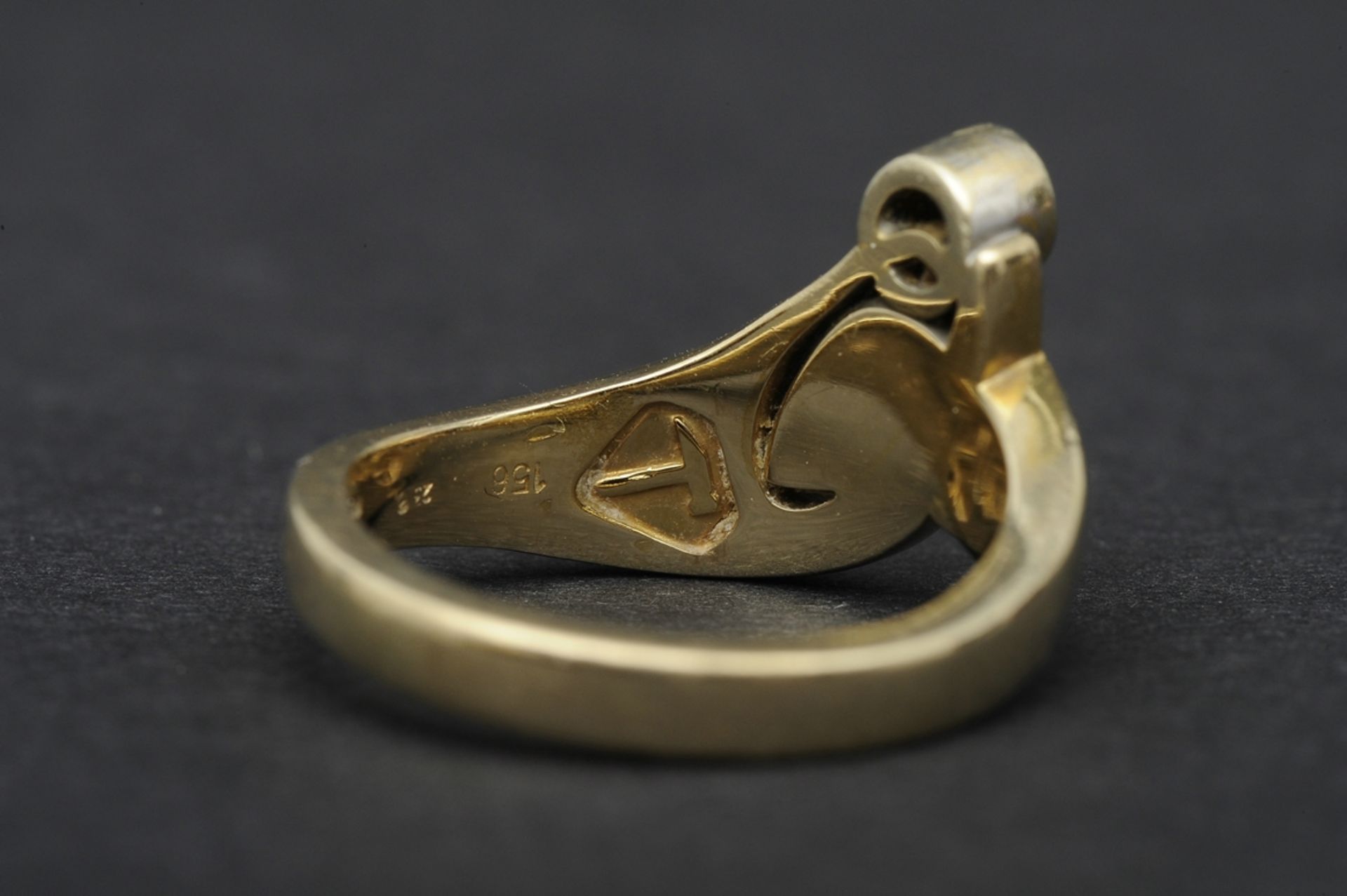 Zeitlos eleganter 585er Gelbgold-Damenring, ca. 6 gr. schwerer Ring mit Brillant von 0,05 ct., in - Image 4 of 7