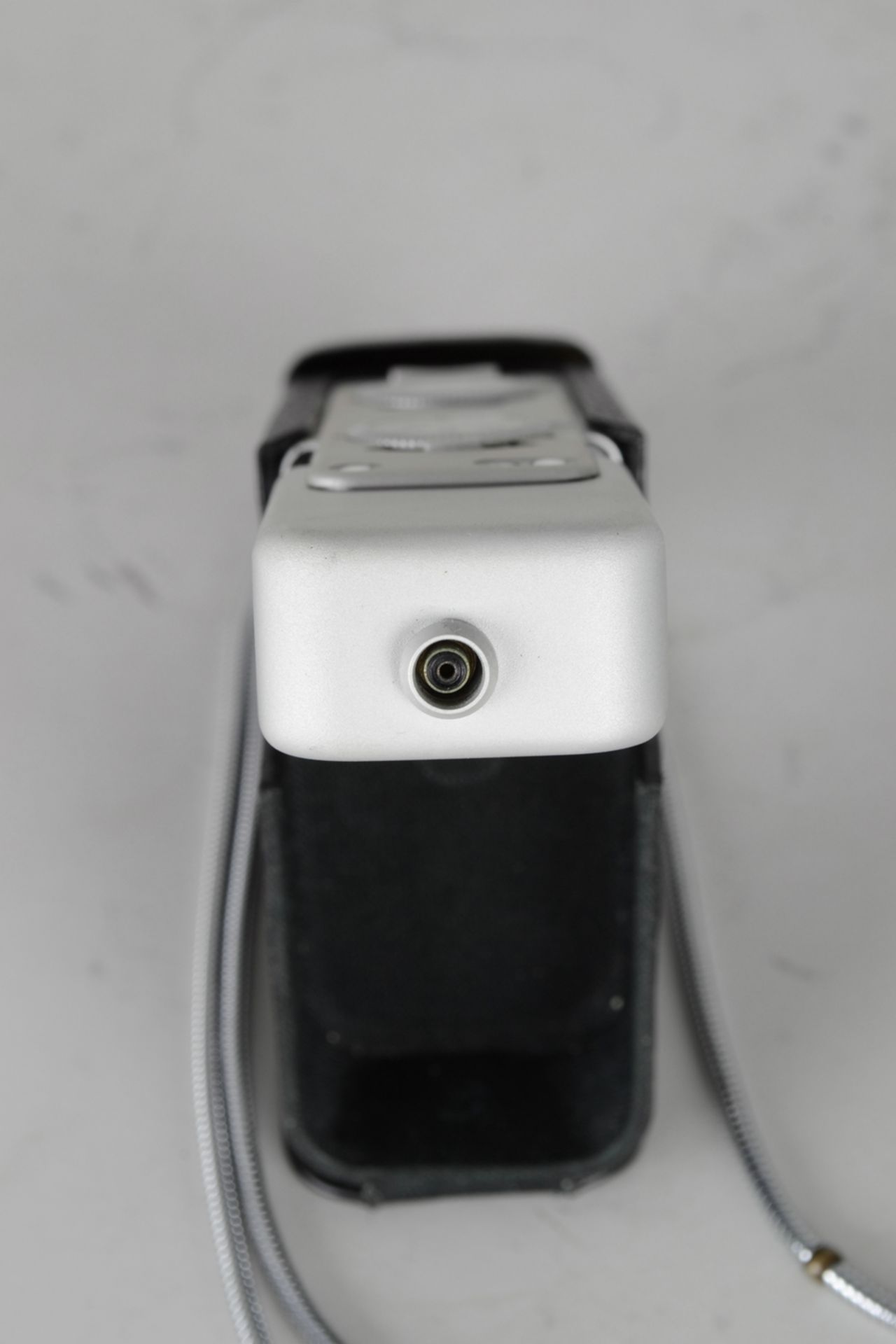 2 ältere Photokameras: 1x Rollei 35 T, 1x Minox 1: 3,5/ f= 15 mm. Beide ungeprüft. Optisch schöner - Image 15 of 15