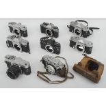 8teiliges Konvolut KONICA - Kameras, bestehend aus: 1 "Autoreflex T" mit Hexagon AR 52 mm F 1:8 Obj