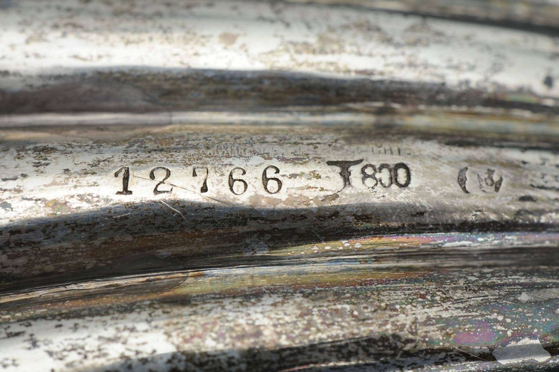 Zeitlos elegante, klassische Muschelschale, 800er Silber, auf 3 "Schneckenhaus"-Füßen ruhende Schal - Image 8 of 10