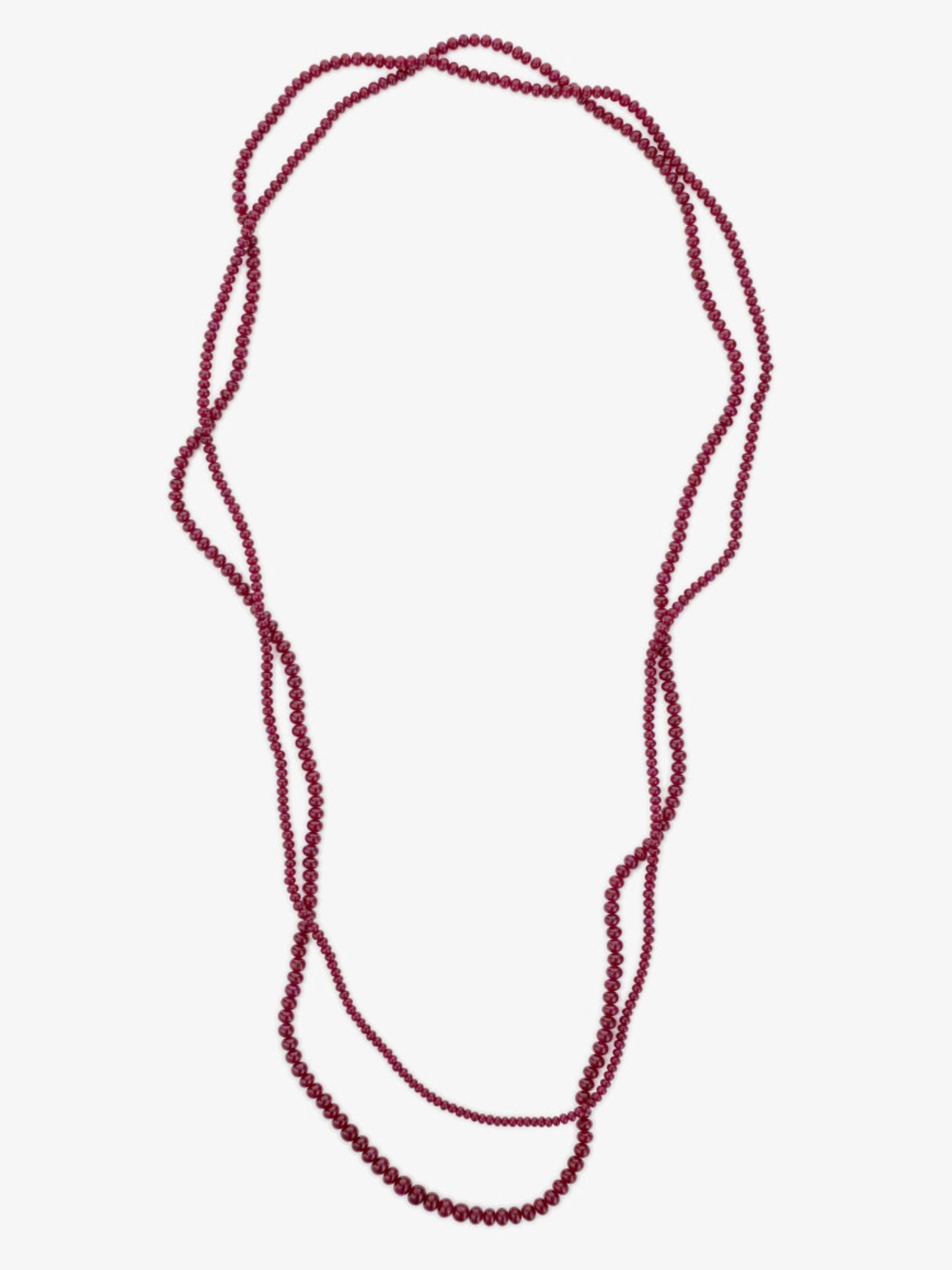 A sautoir: rare Burmese old mine ruby bead necklace - Image 4 of 4