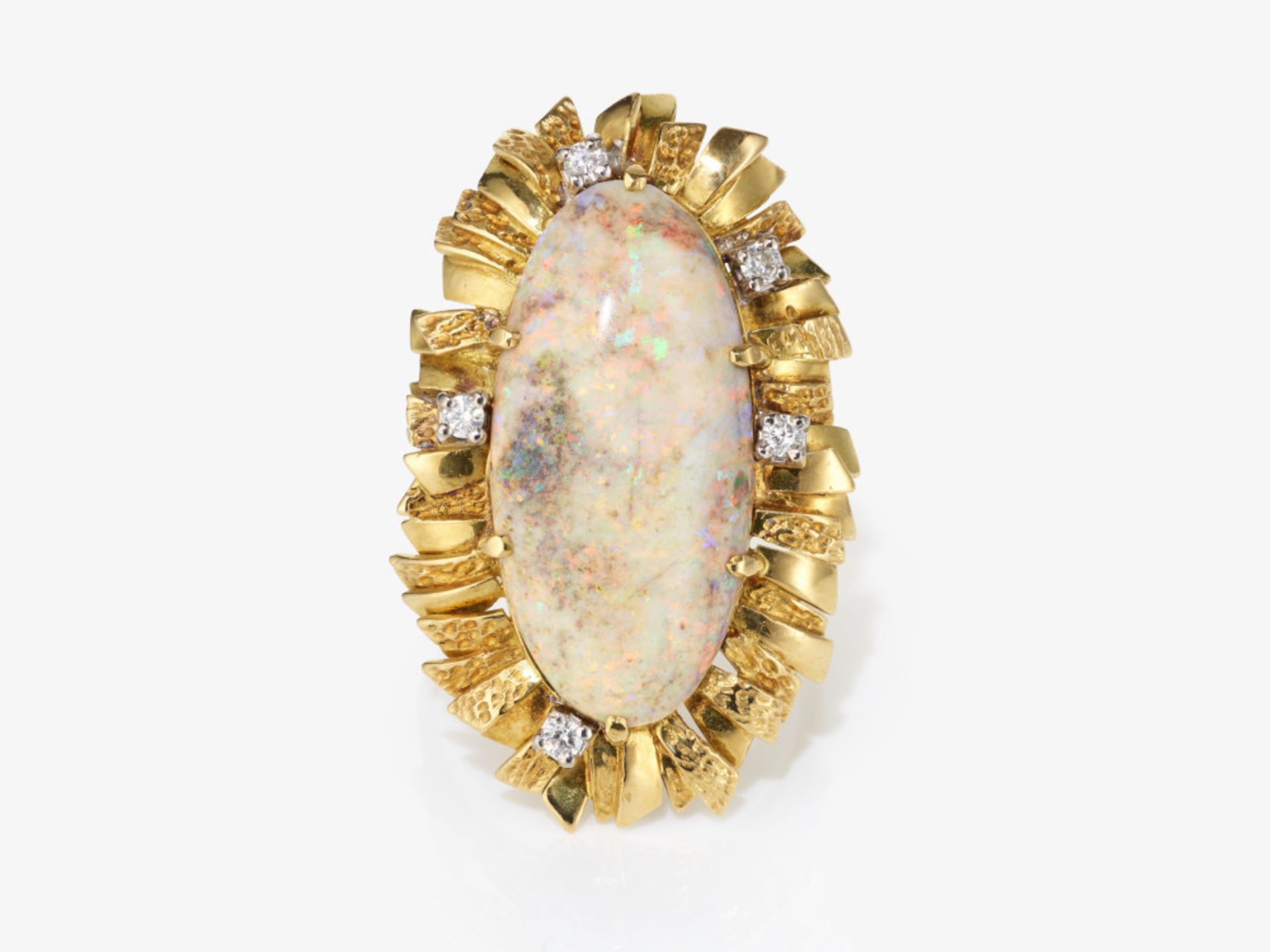 A ring with crystal opal - Image 3 of 4