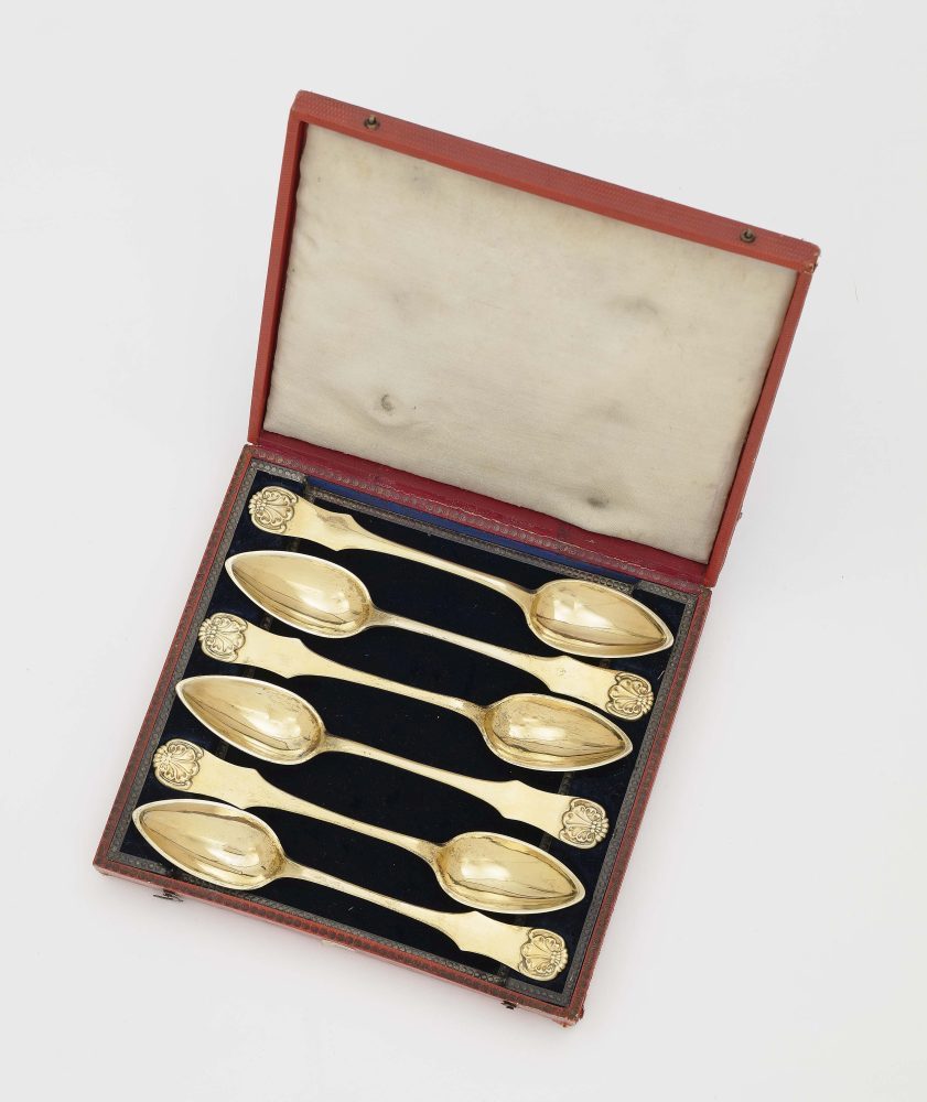 Six teaspoons  - Image 2 of 2