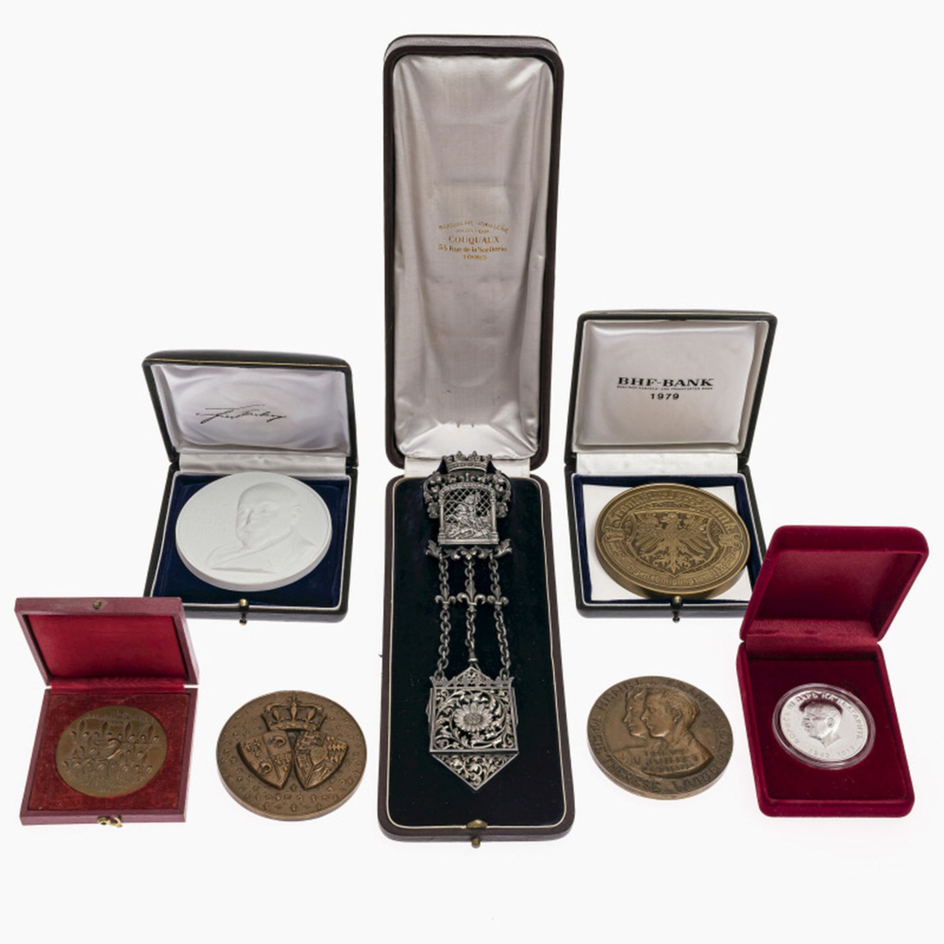 Ca. 31 teiliges Konvolut aus Medaillen und Orden