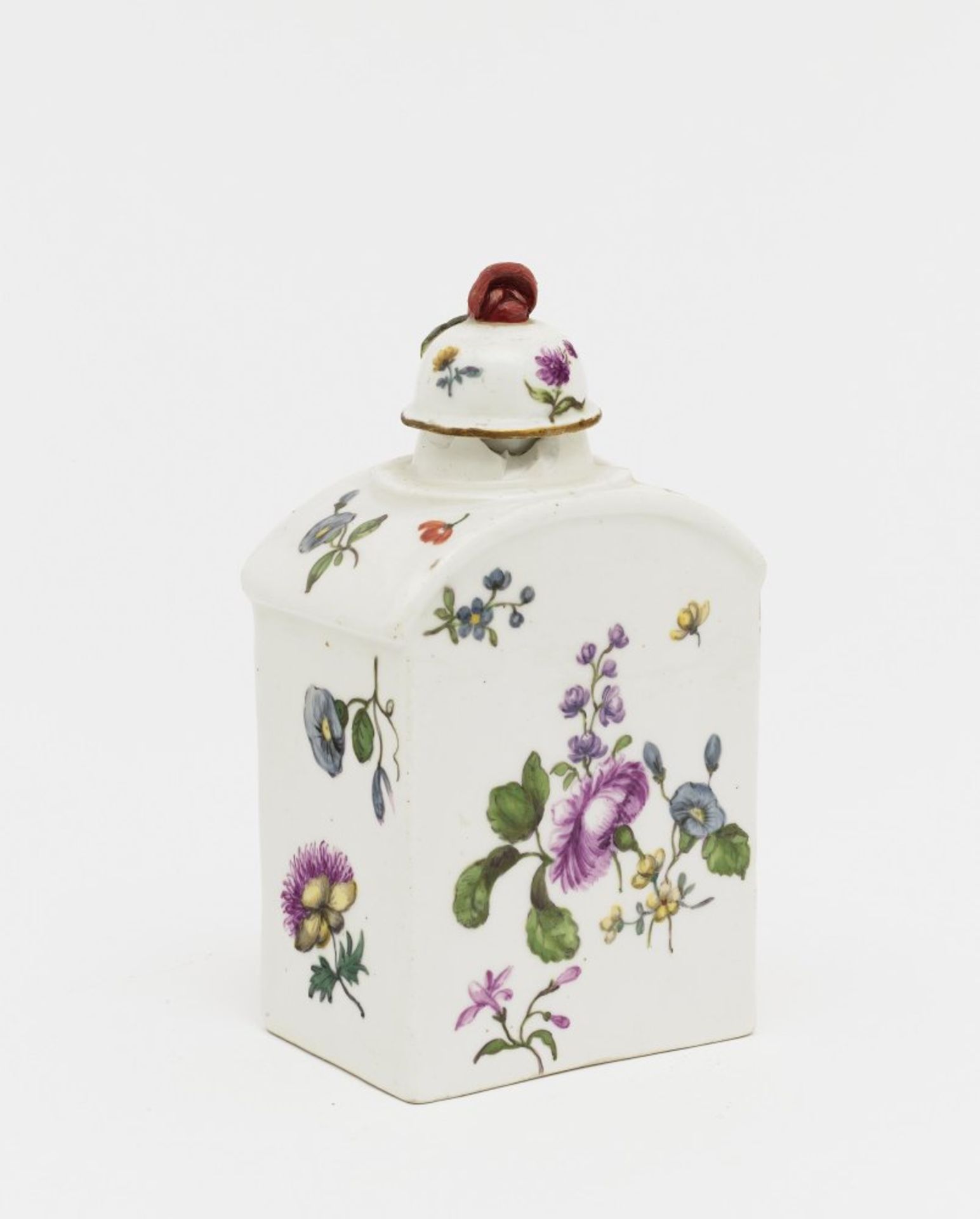 A tea caddy 