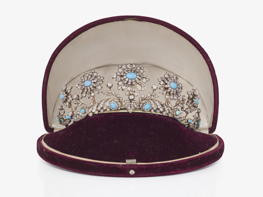 A tiara with turquoise and diamonds - Image 10 of 16