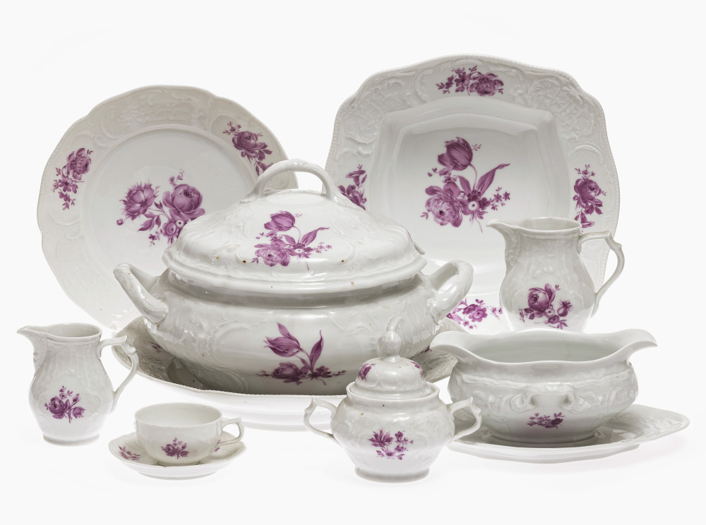 An 81-piece "Sanssouci" coffee- and dinner service - Image 2 of 2