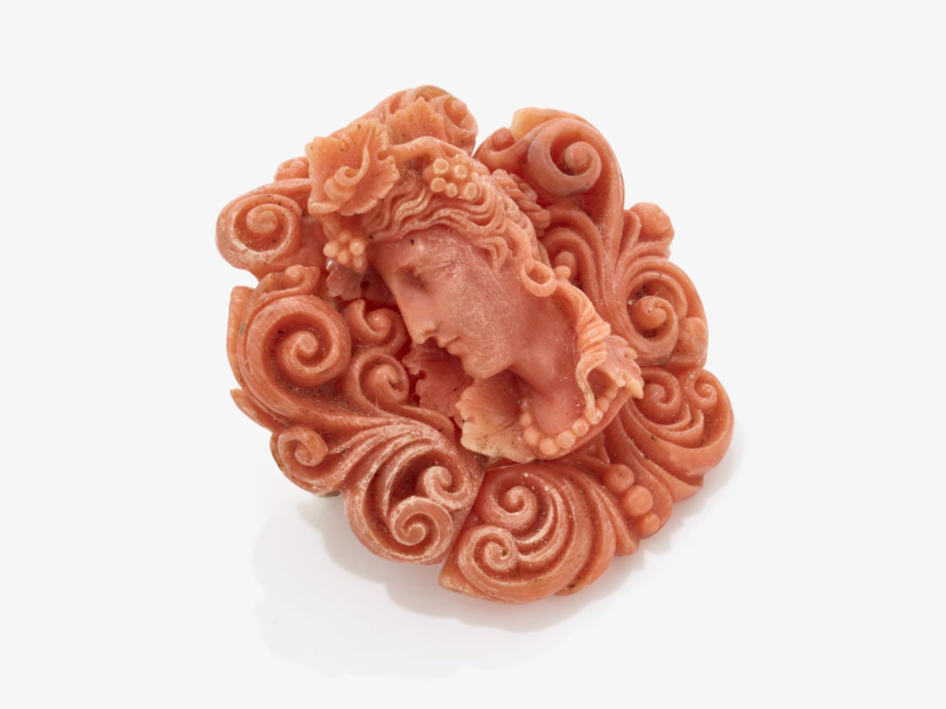 A historical coral pendant in high relief - Probably South Germany, 1850s - 1860s