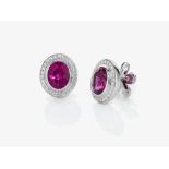 A pair of stud earrings decorated with pink-red rubellites and brilliant-cut diamonds - Germany