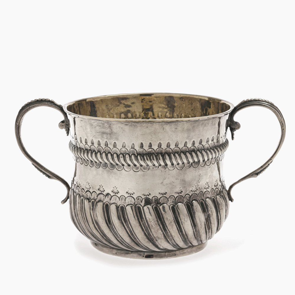 A porringer - London, 1698/1699, William Keatt