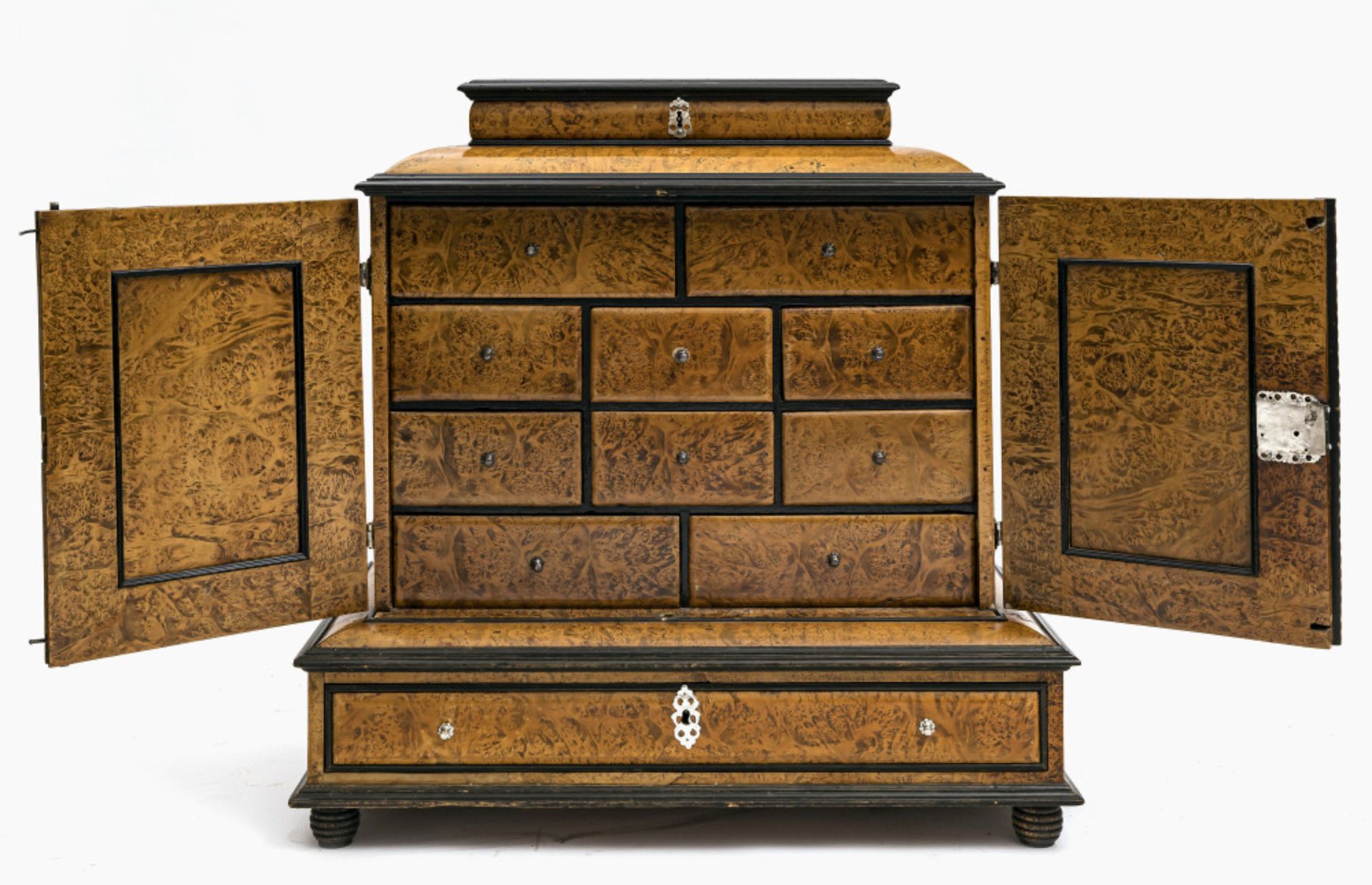 A cabinet - North German, circa 1700 - Image 2 of 3