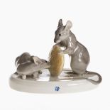 A cheese-eating mouse group - Nymphenburg, design by Theodor Kärner, as of 1975
