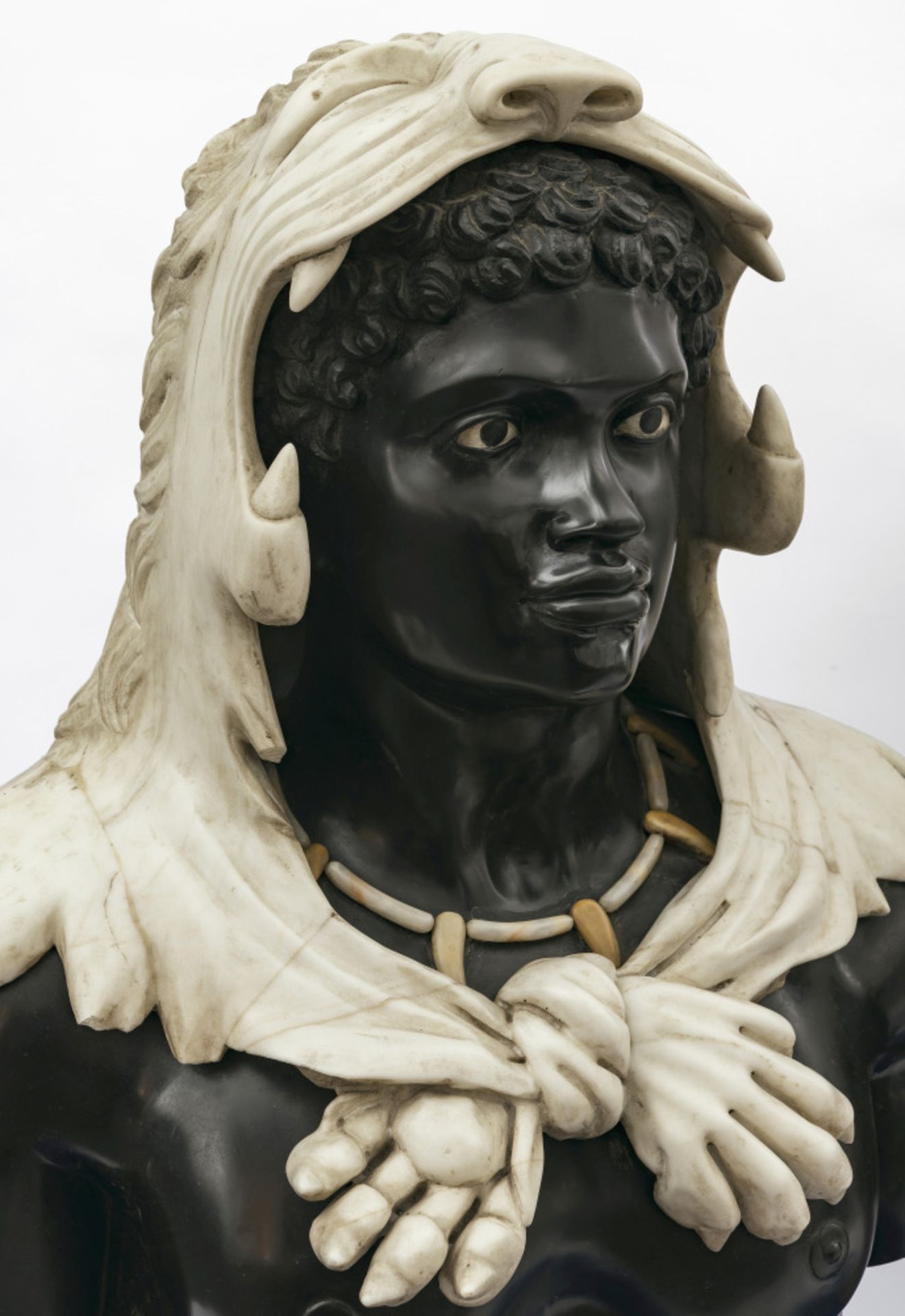 A pair of so-called blackamoor busts - Italy, 19th/20th century - Image 3 of 5