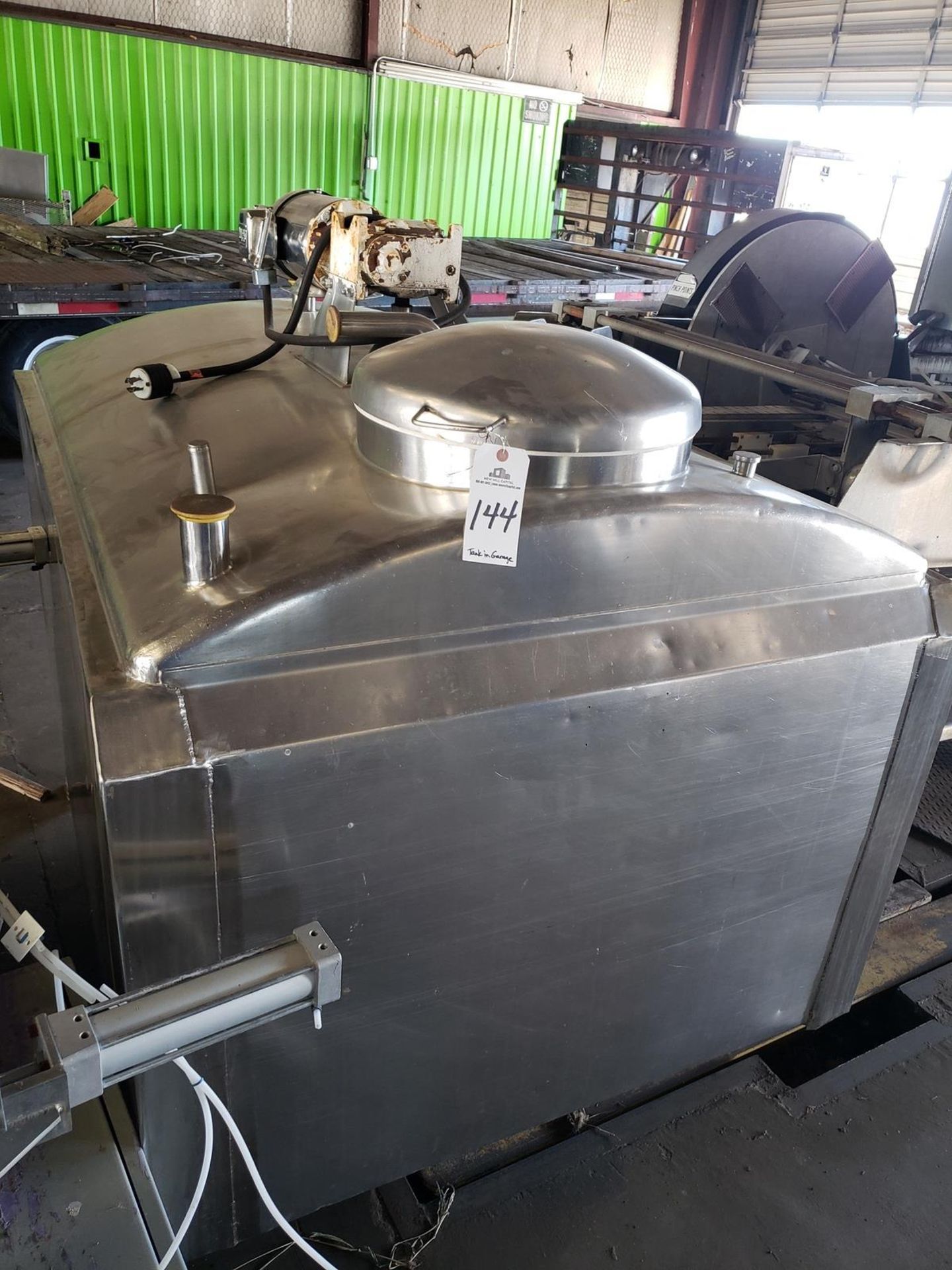 Schweitzer 250 Gallon Jacketed/Agitated Mixing Vessel
