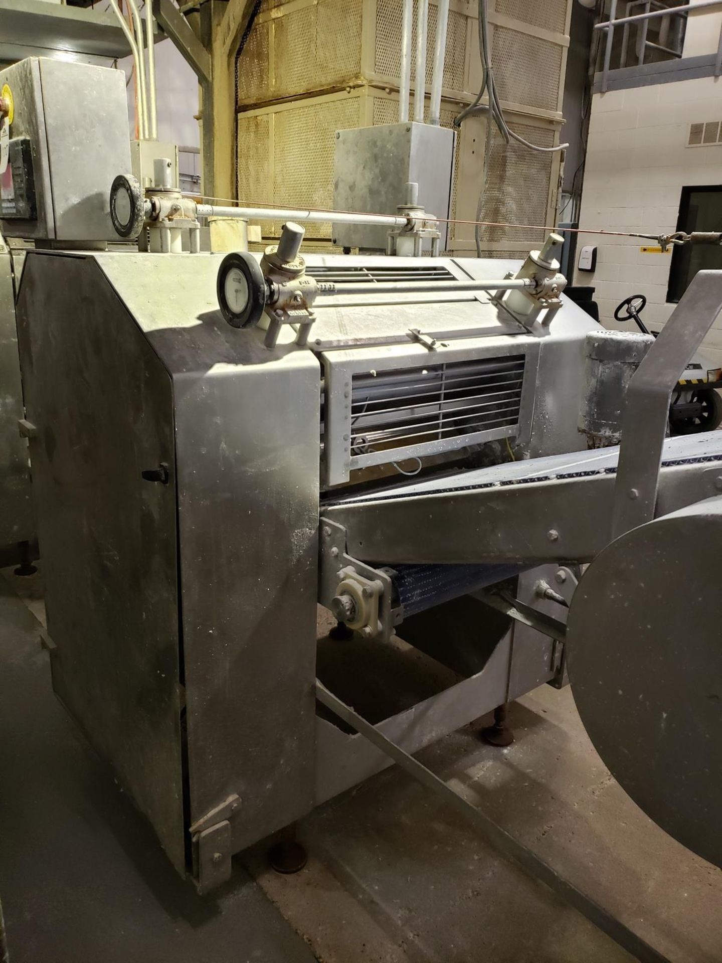 Moline 24" Roll-In/Laminateng Line, W/ (2) Sheeters, Sifters & Reciprocating Dough Depositor - Image 7 of 10