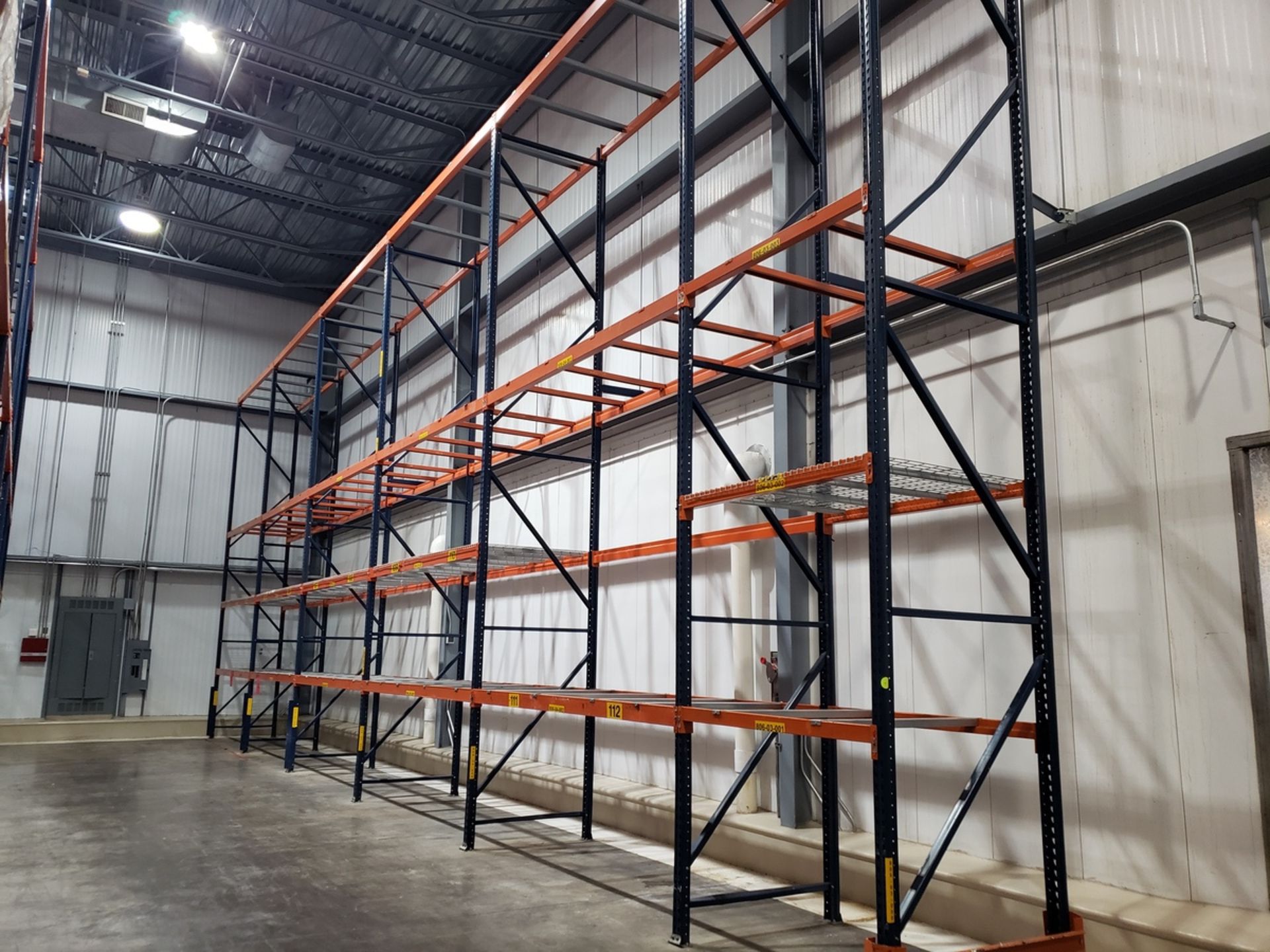 Lot of Pallet Racking, (69) Uprights, (48) 4' Beams, (8) 5' Beams, (240) 8' Beams, (205) 10' Beams, - Image 3 of 4