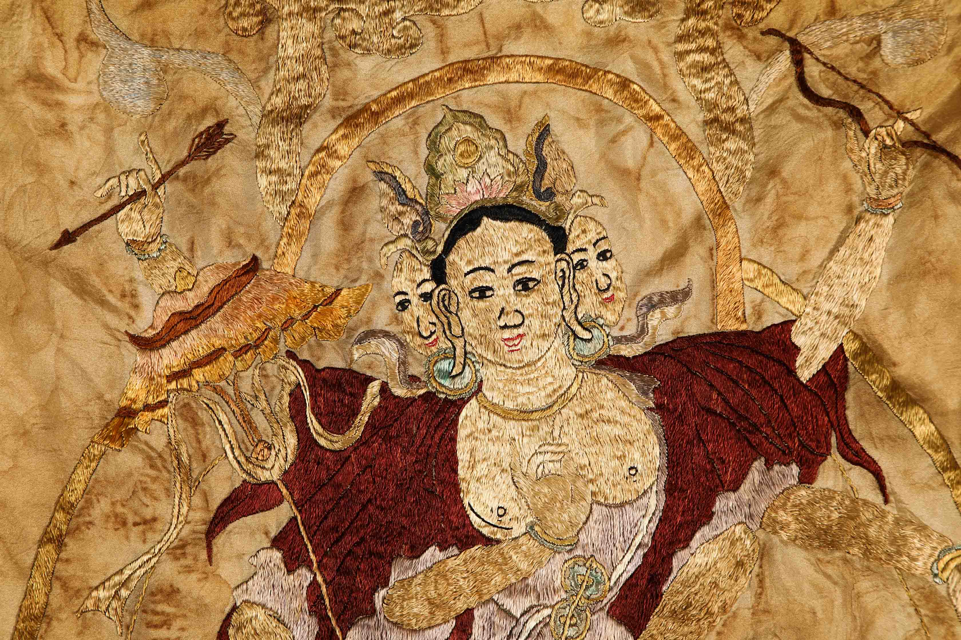 Qing dynasty embroidered thangka - Image 6 of 9