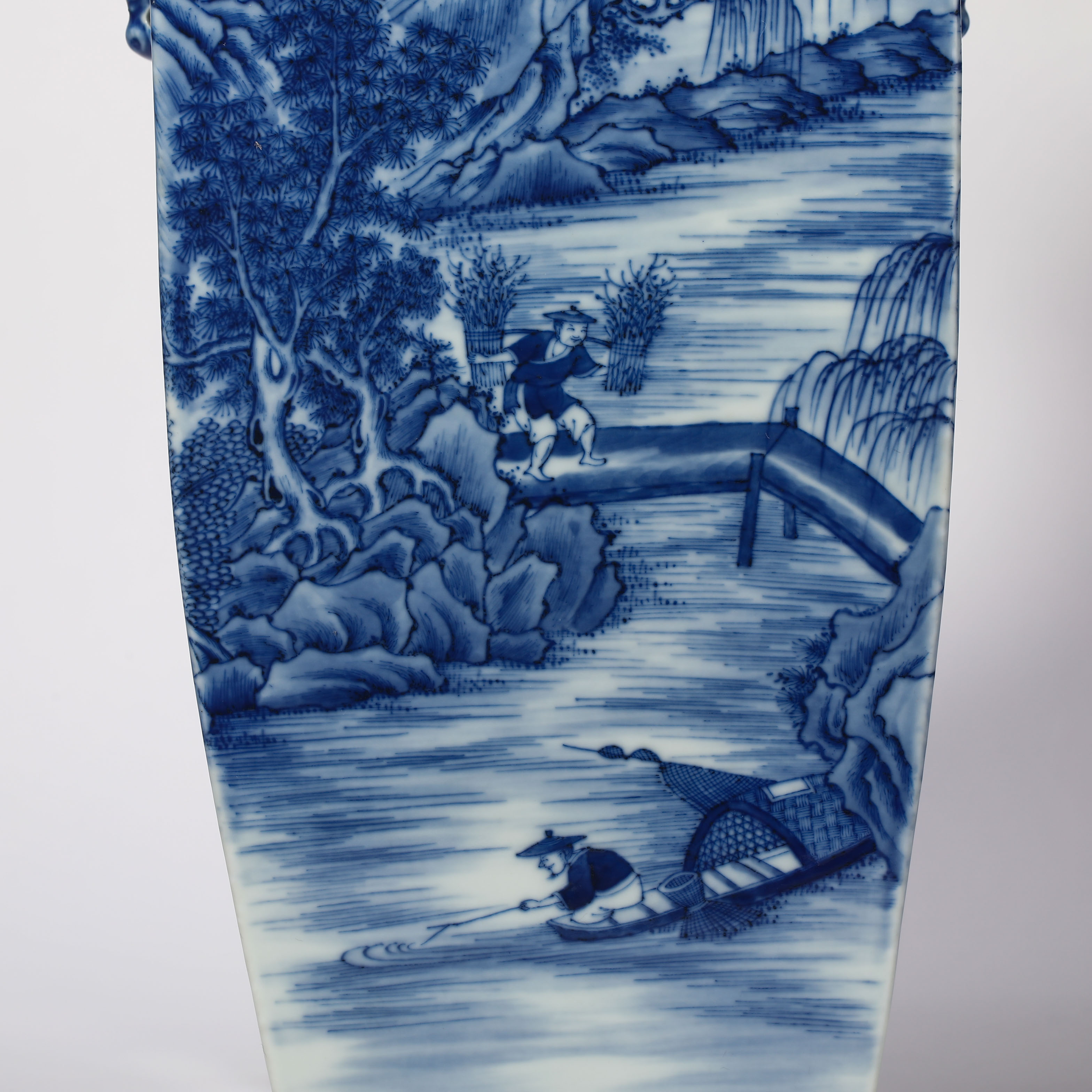 Qing dynasty blue and white ornamental vase - Image 2 of 12