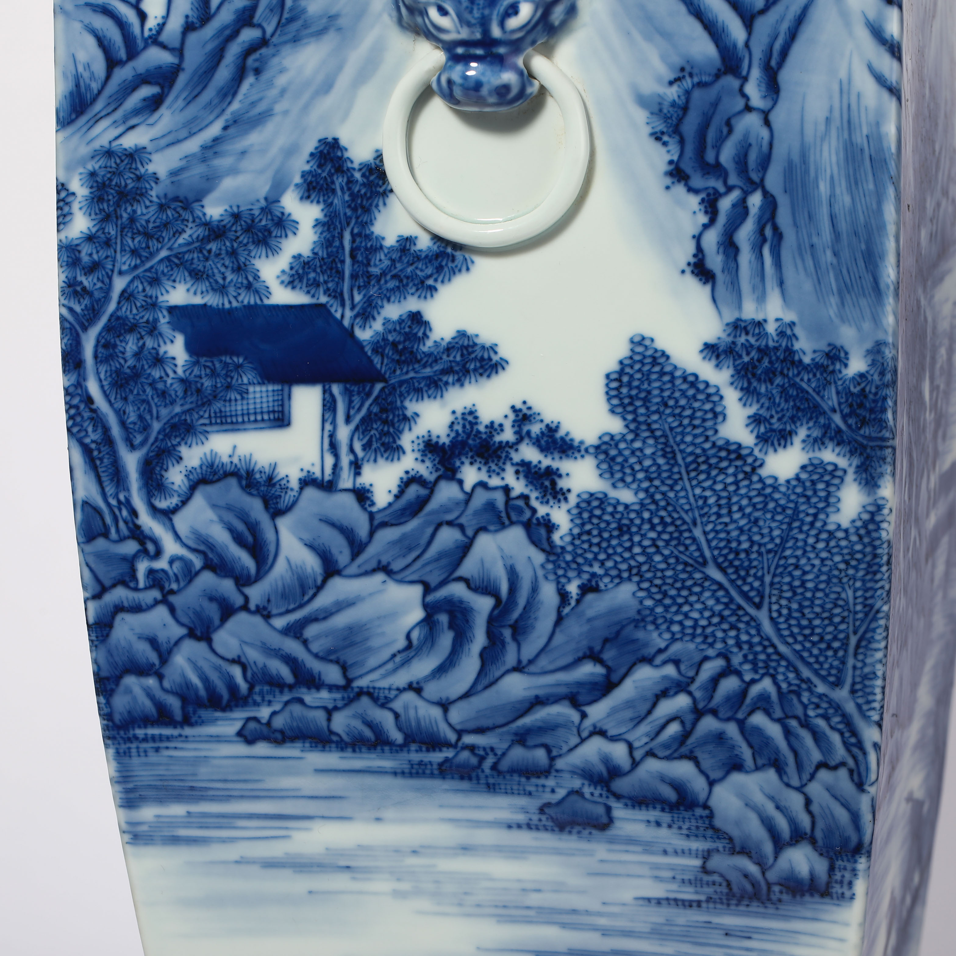 Qing dynasty blue and white ornamental vase - Image 5 of 12