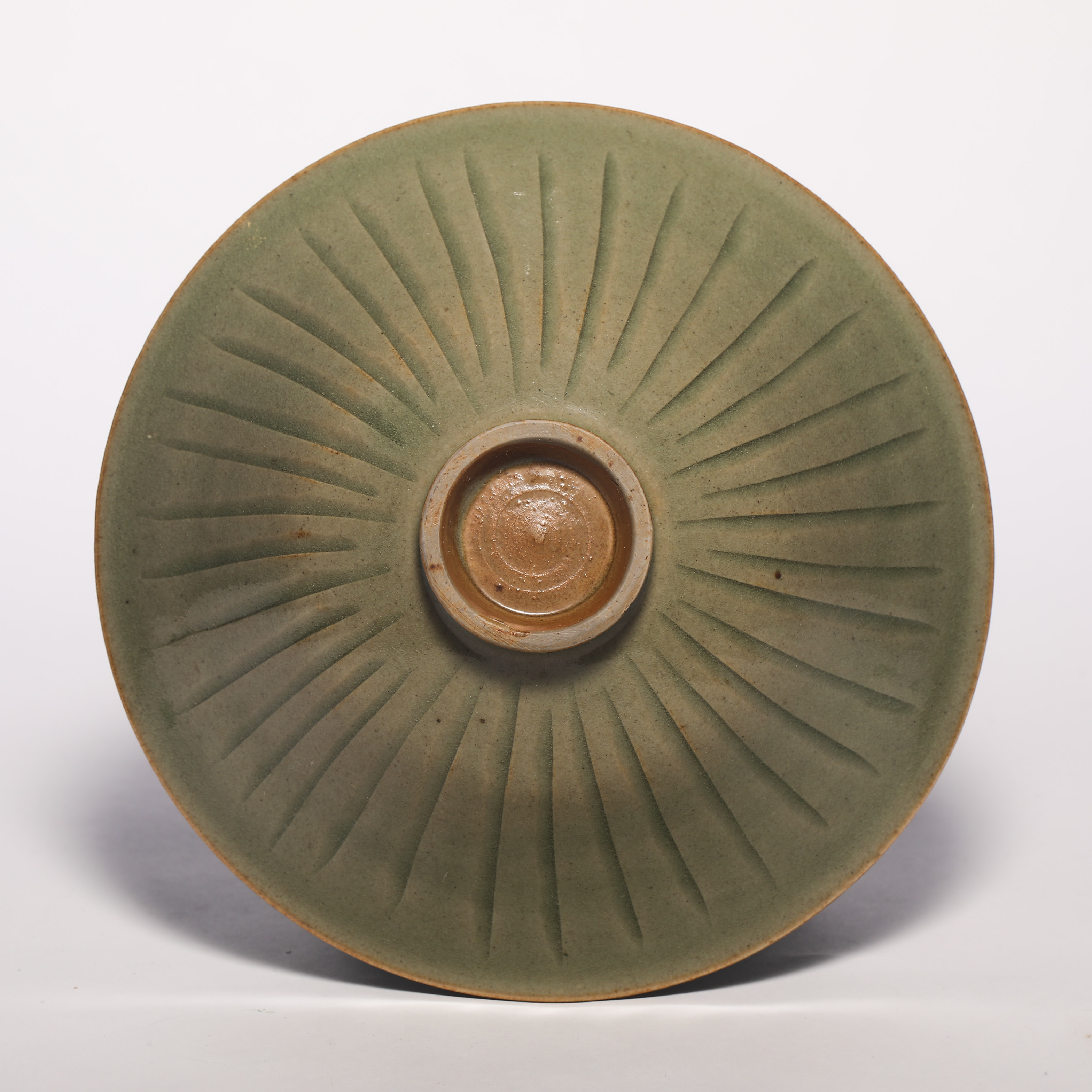 Song dynasty Yaozhou kiln carved flower bowl - Image 4 of 7