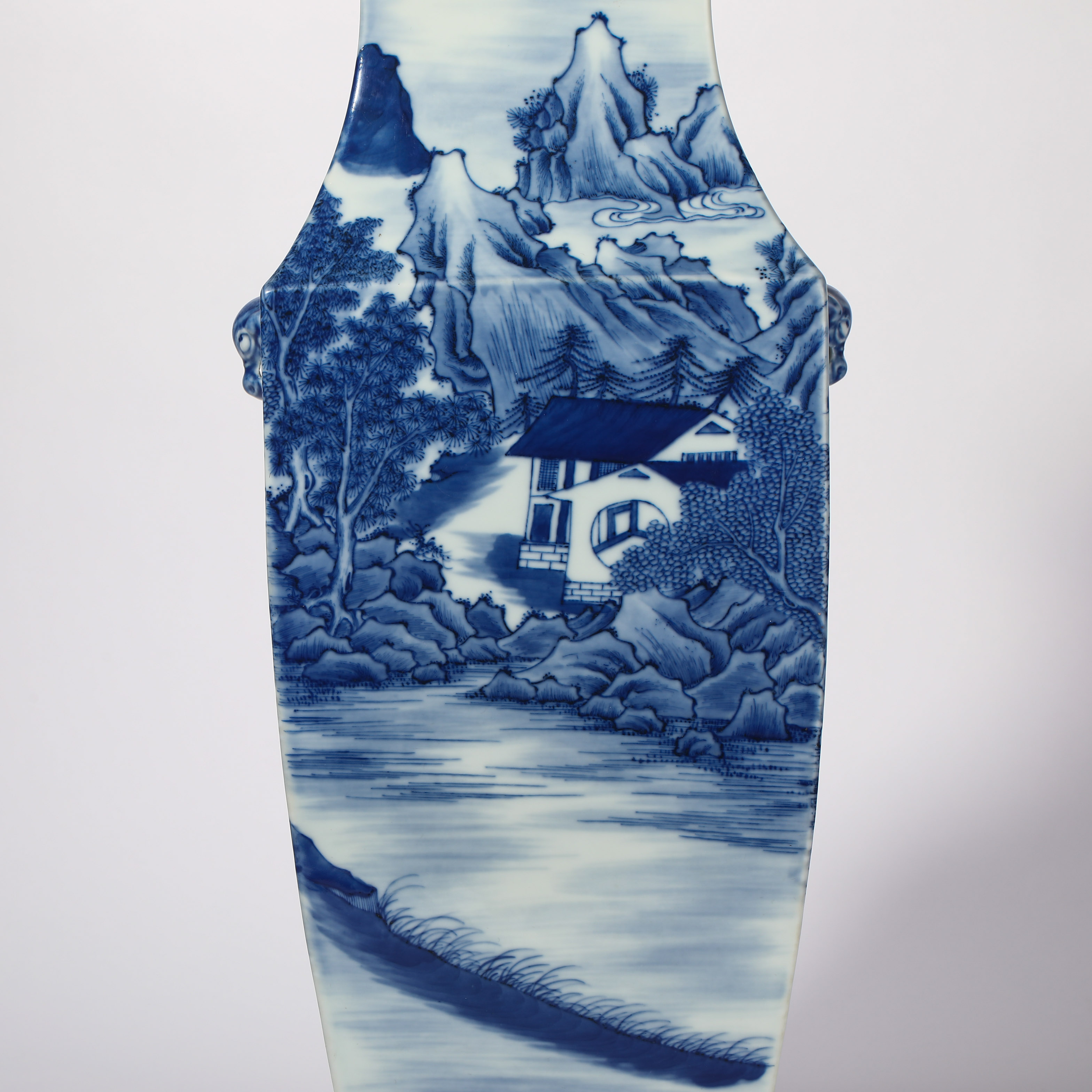 Qing dynasty blue and white ornamental vase - Image 7 of 12