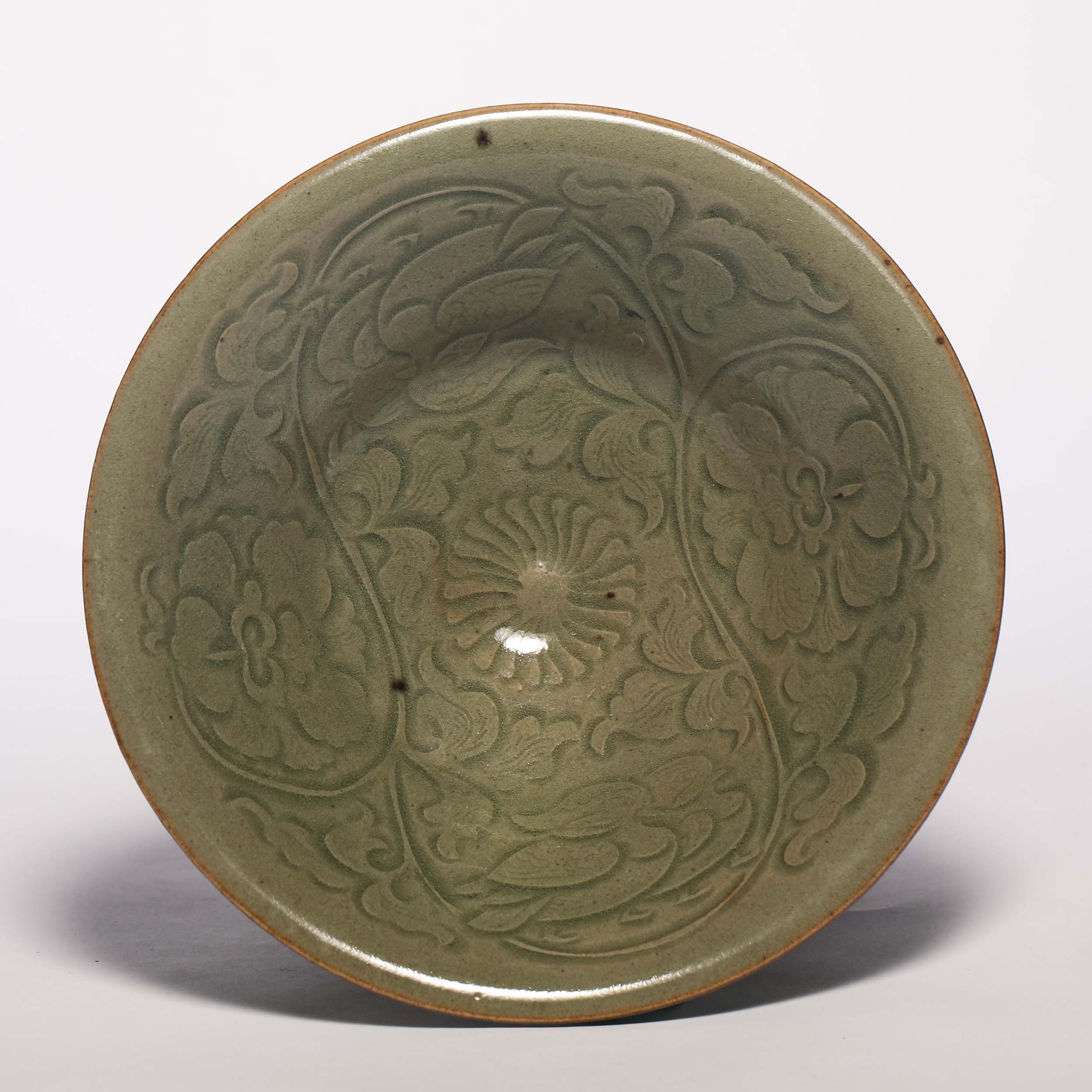 Song dynasty Yaozhou kiln carved flower bowl