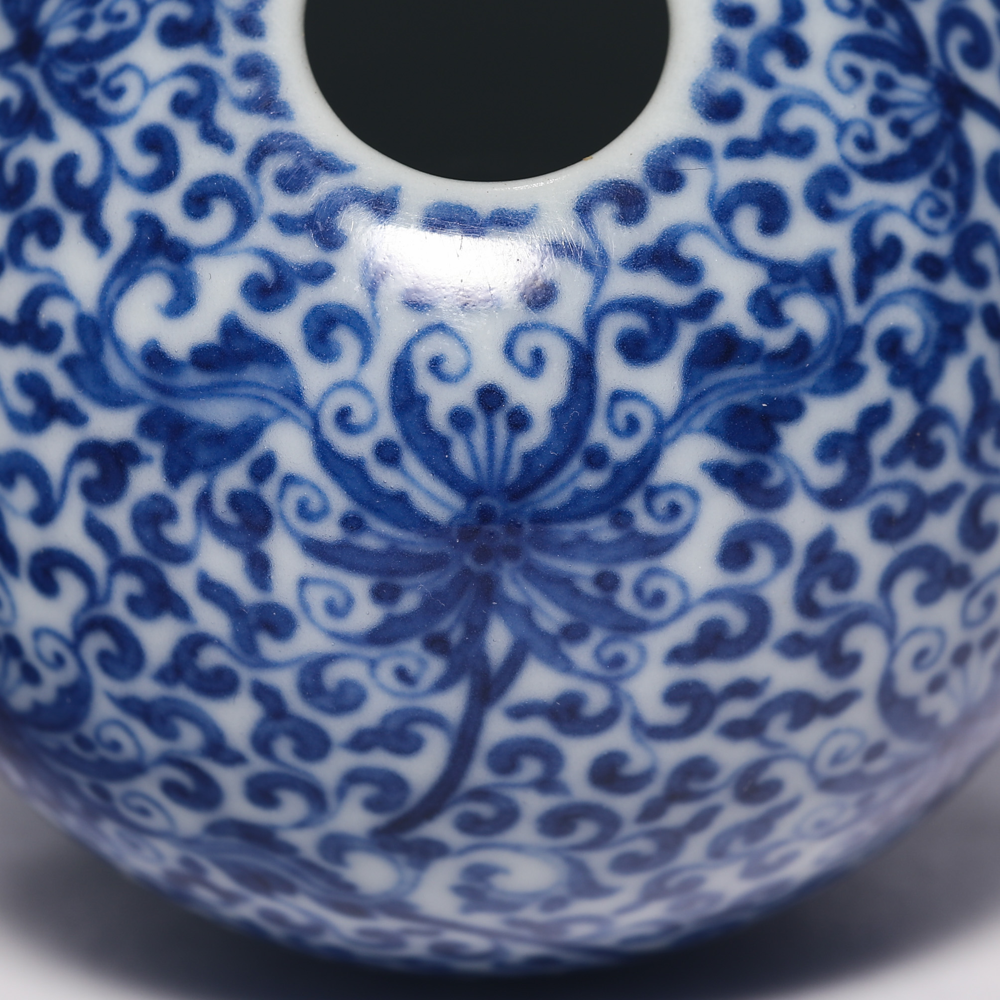 Qing dynasty blue-and-white lotus water bowl - Image 4 of 6