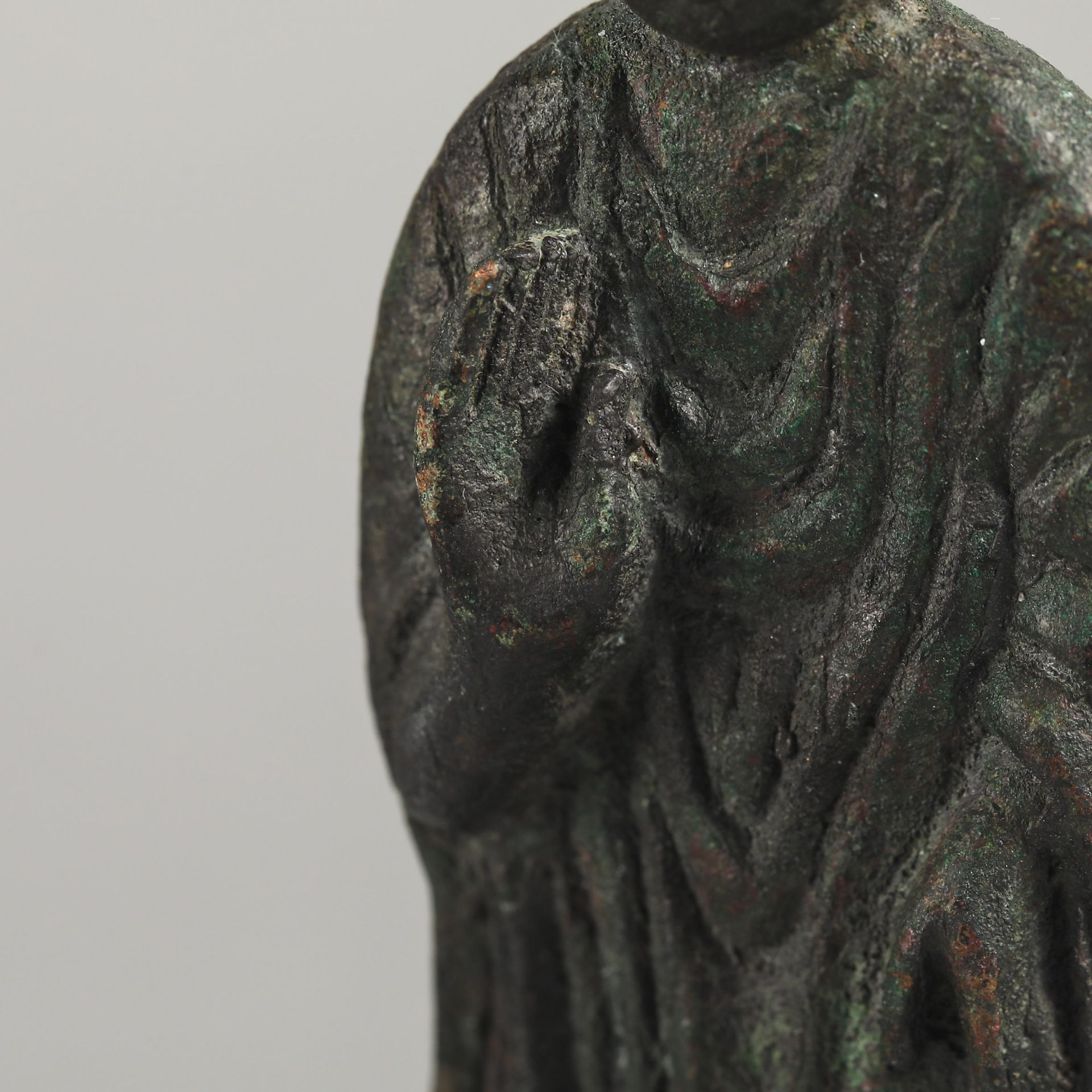 Northern Qi period  Bronze Buddha statue - Bild 3 aus 11