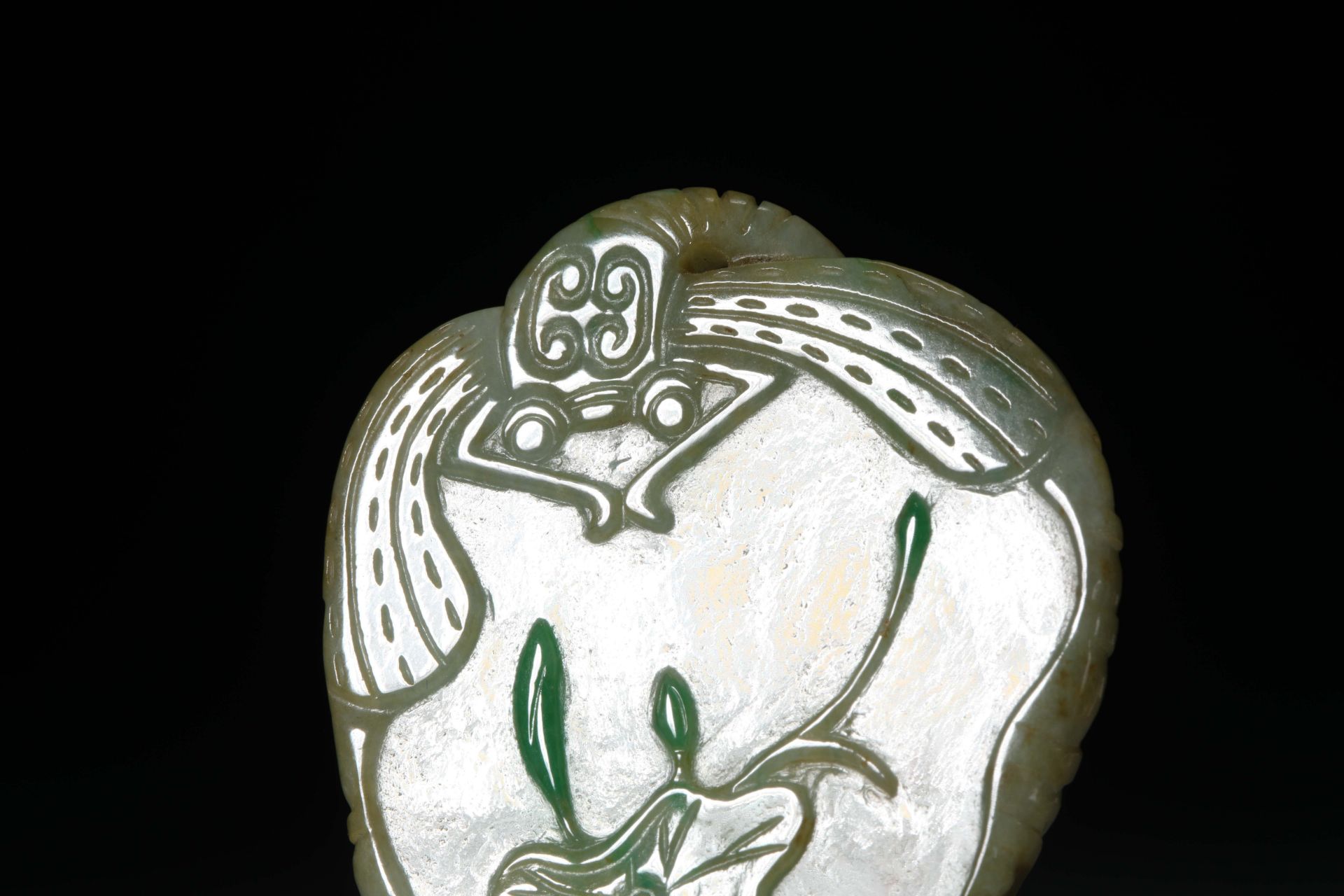 Qing dynasty jadeite pen wash - Image 2 of 7