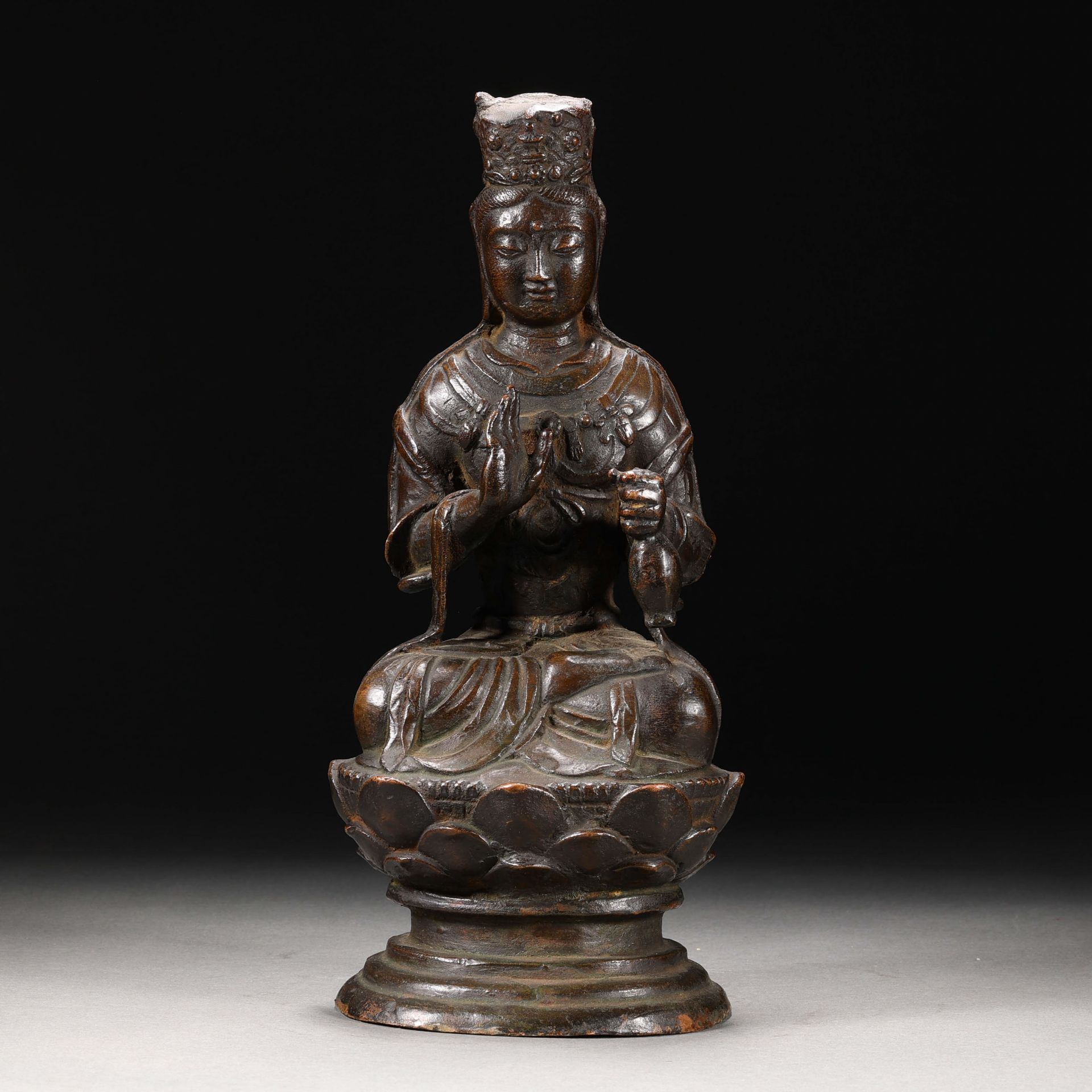 Ming Dynasty Guanyin Buddha statue