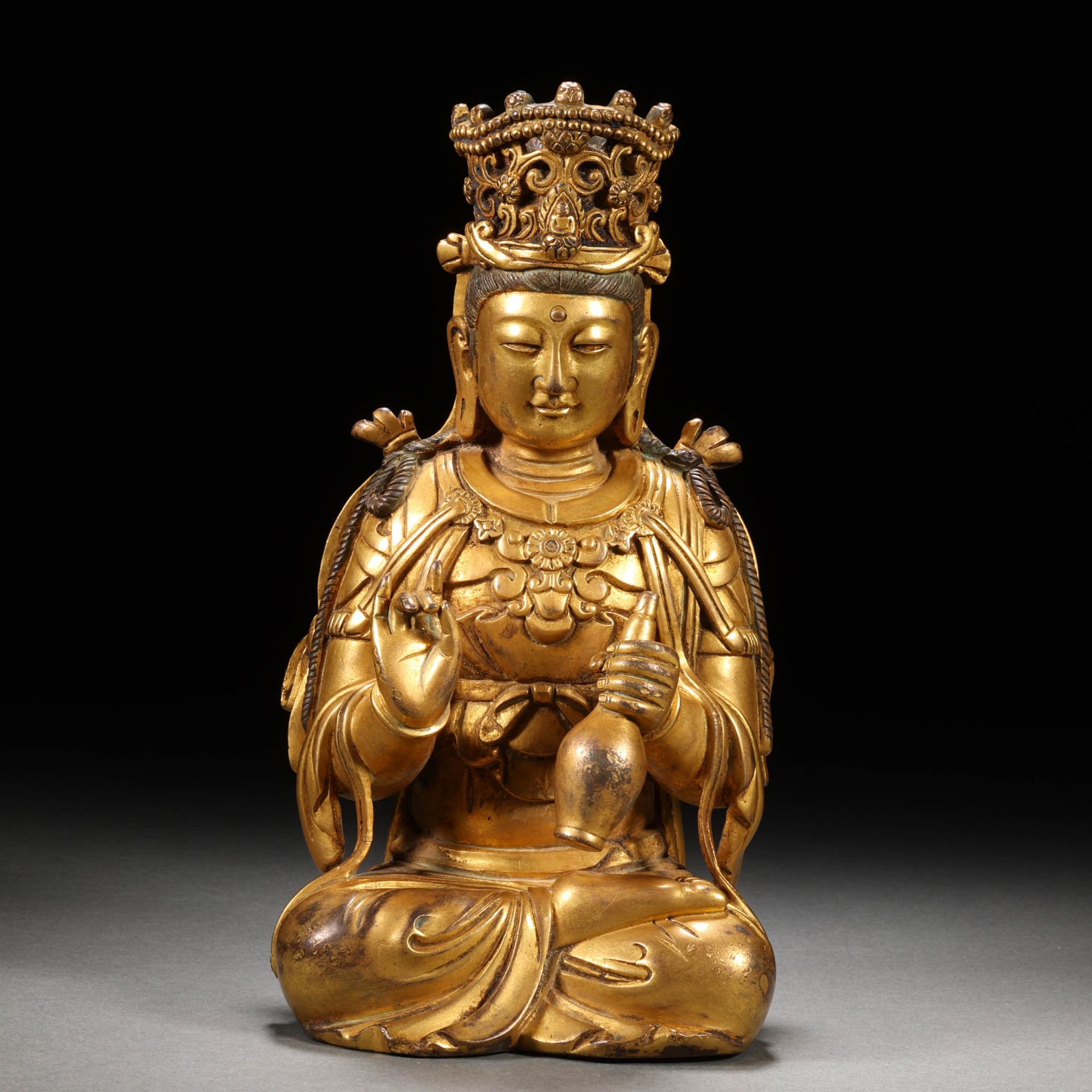 Ming dynasty bronze gilt Guanyin Buddha statue