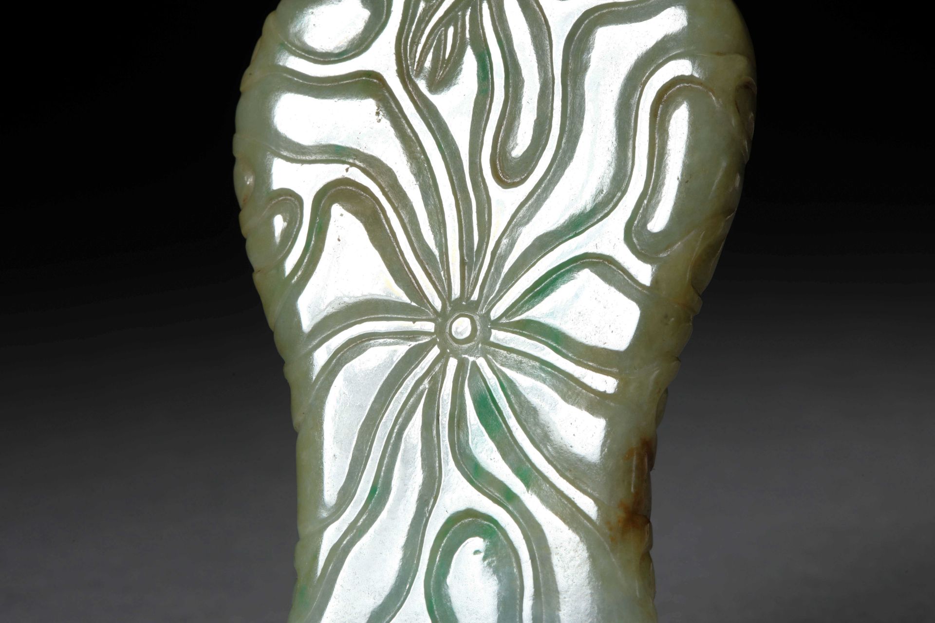 Qing dynasty jadeite pen wash - Image 7 of 7