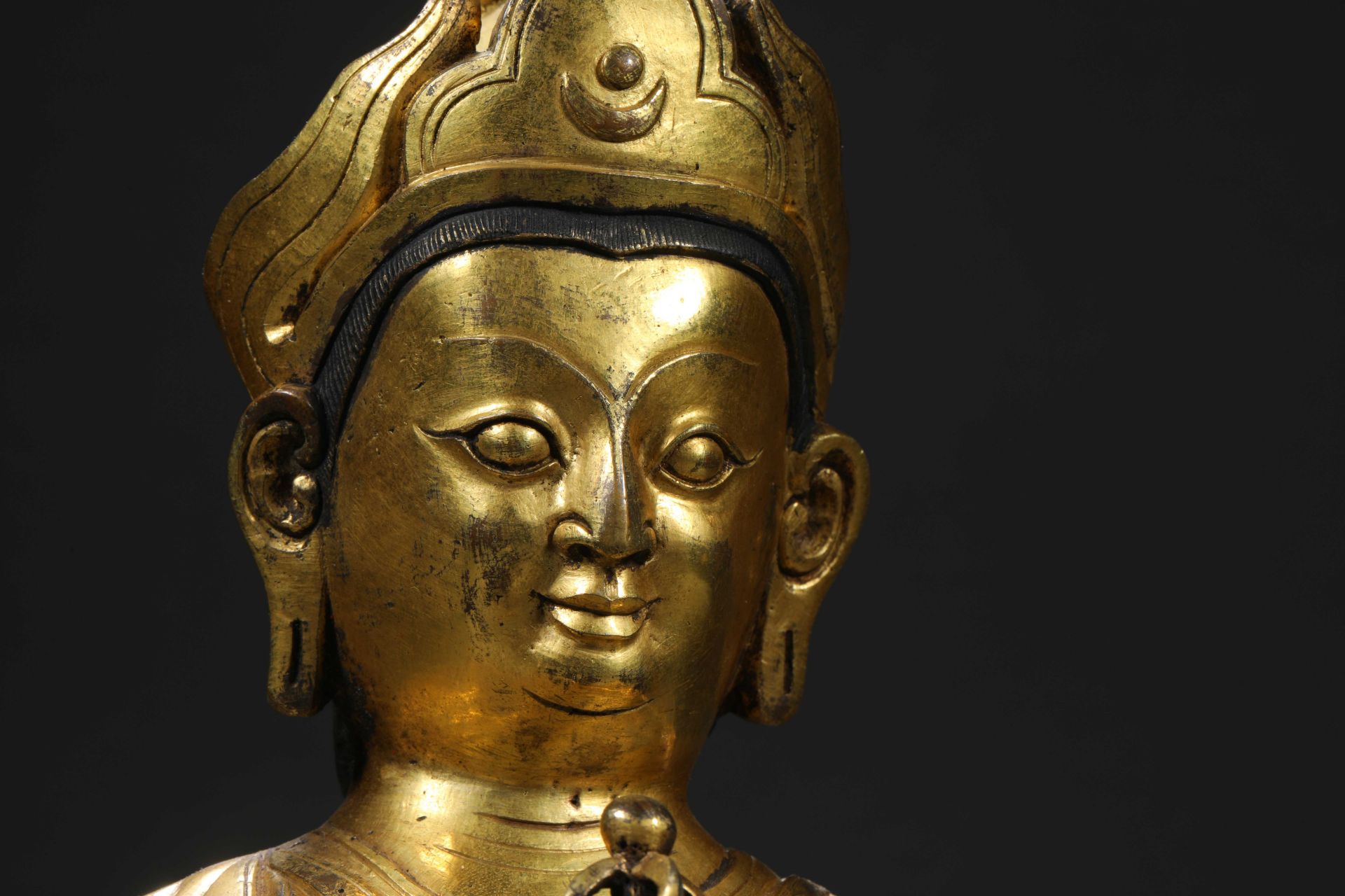 Ming dynasty bronze gilt lotus statue of Buddha - Image 9 of 15
