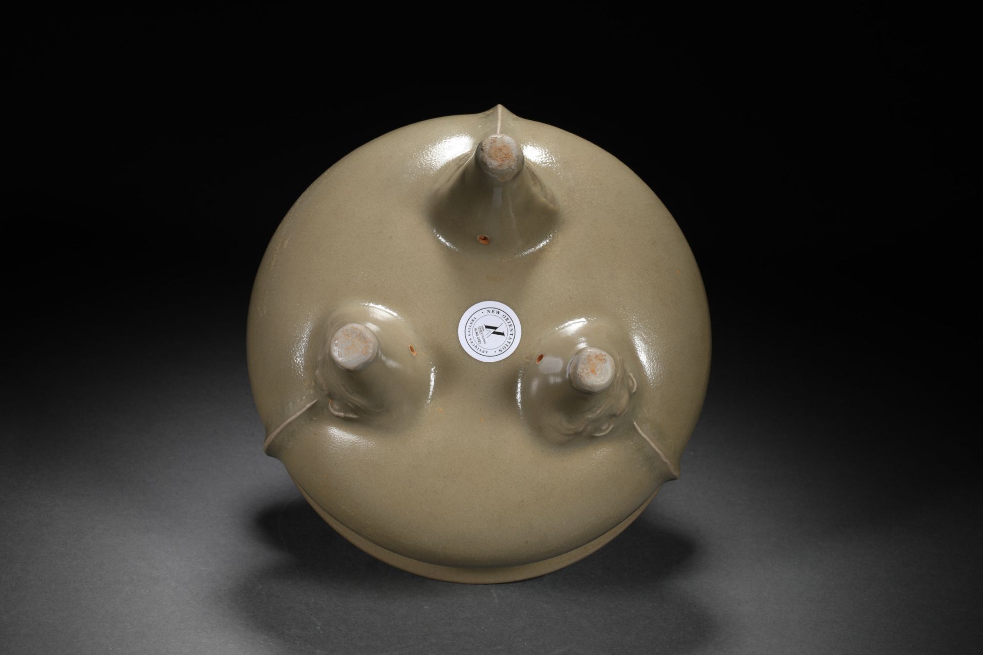 Song dynasty three-legged incense burner - Bild 8 aus 9