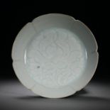 Song Dynasty Hutian kiln carved flower ornamental plate