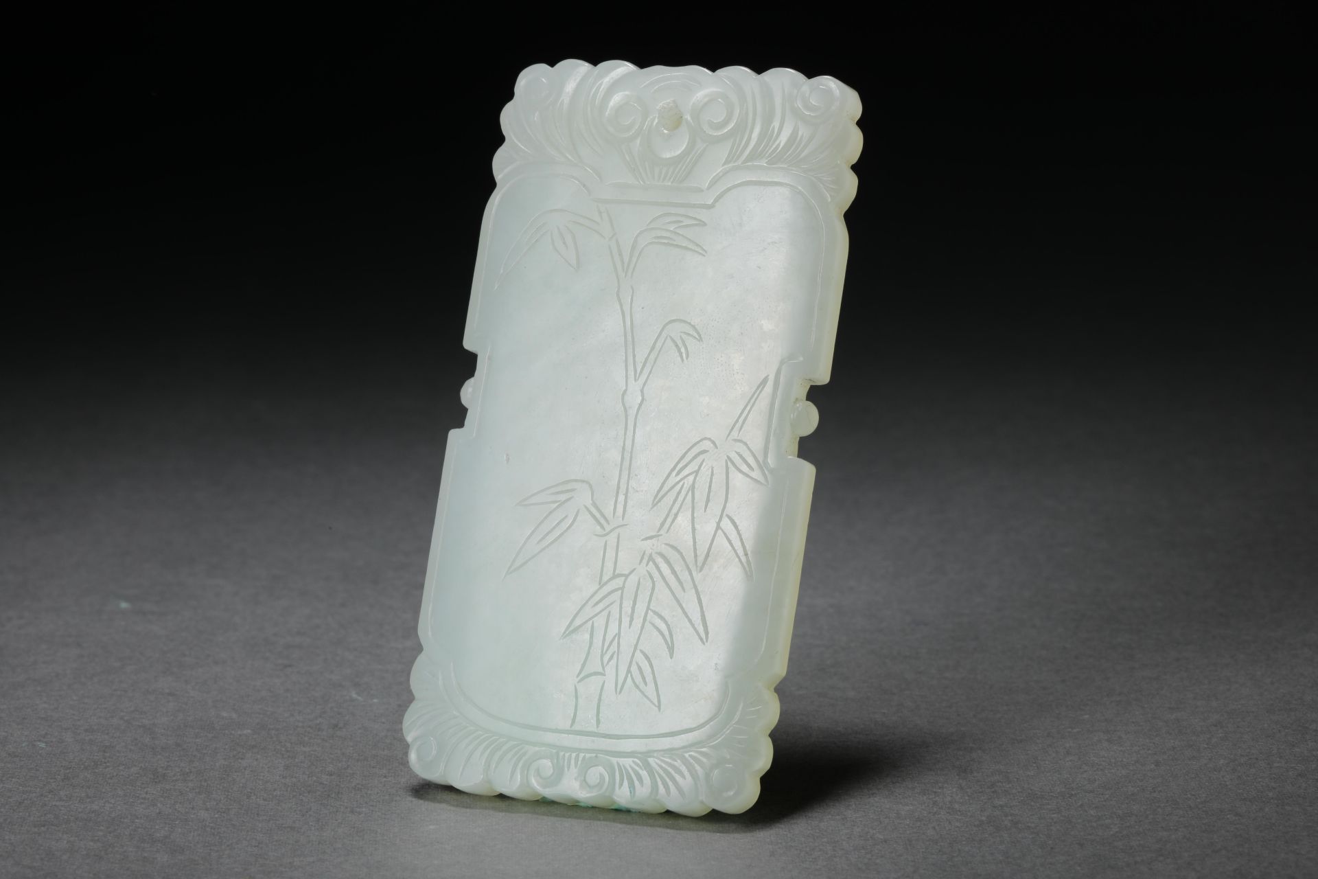 Qing dynasty Hetian jade  pendant - Image 5 of 6