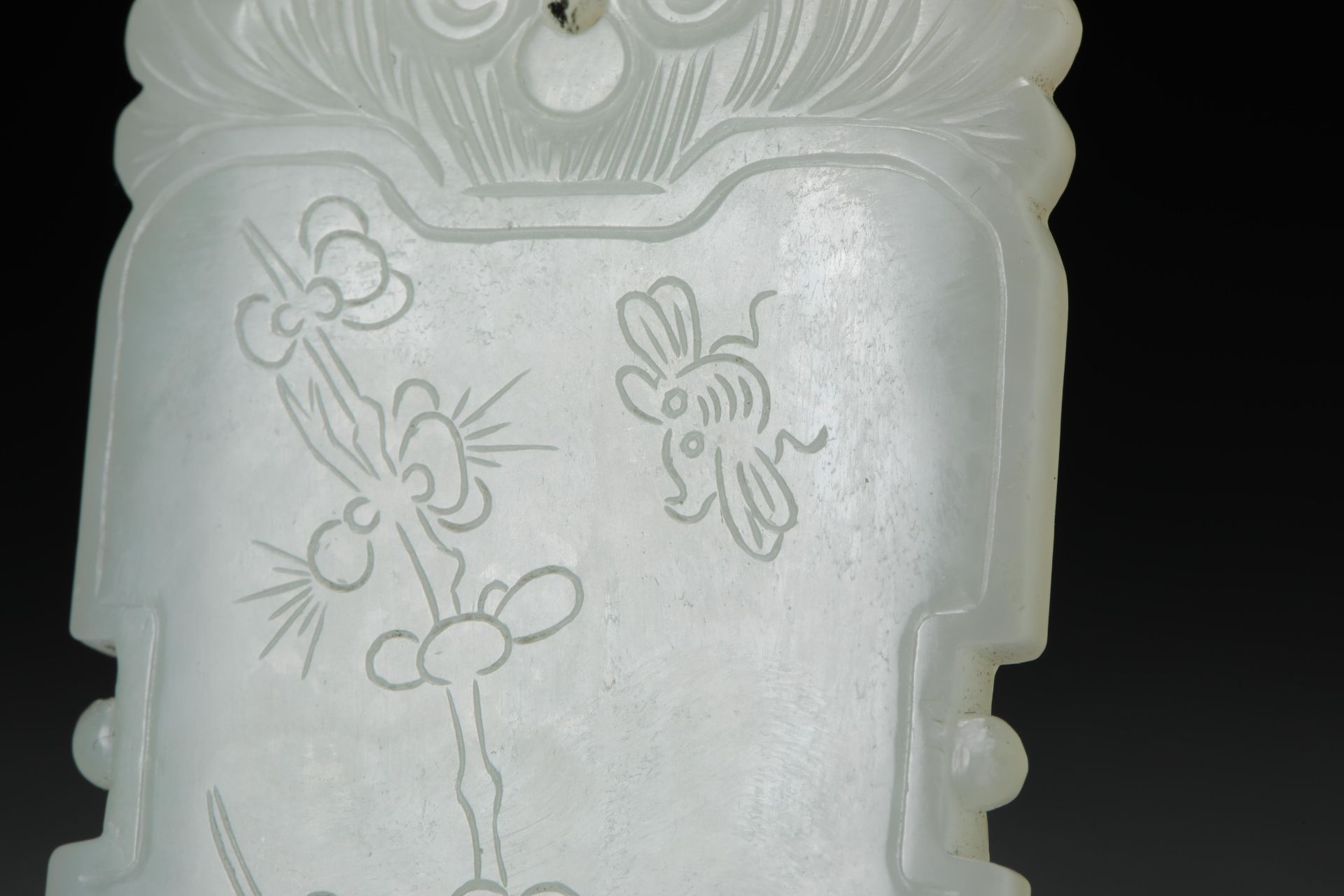 Qing dynasty Hetian jade  pendant - Image 3 of 6