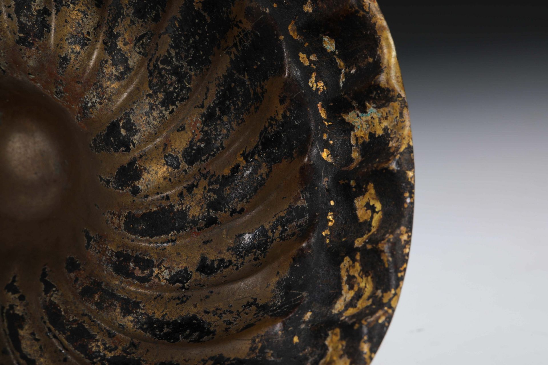 Tang dynasty copper gilt for a pair of bowls - Image 10 of 12